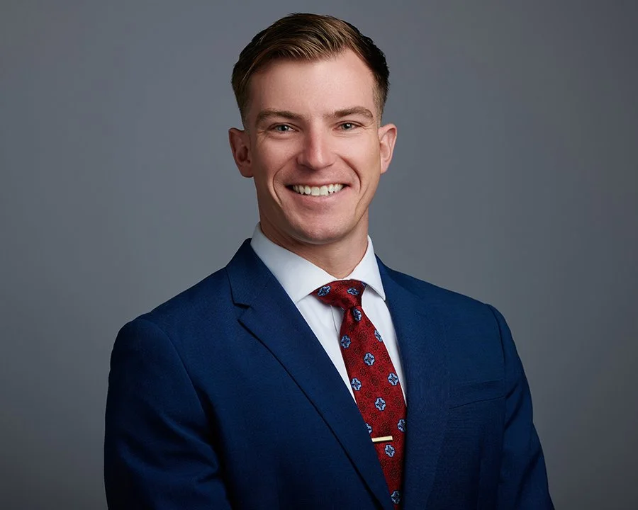 business-headshot-P4P57940-edit+copy.jpg