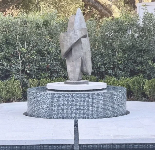 EMBRACE, 304 Stainless Steel, 65 x 25 x 20"