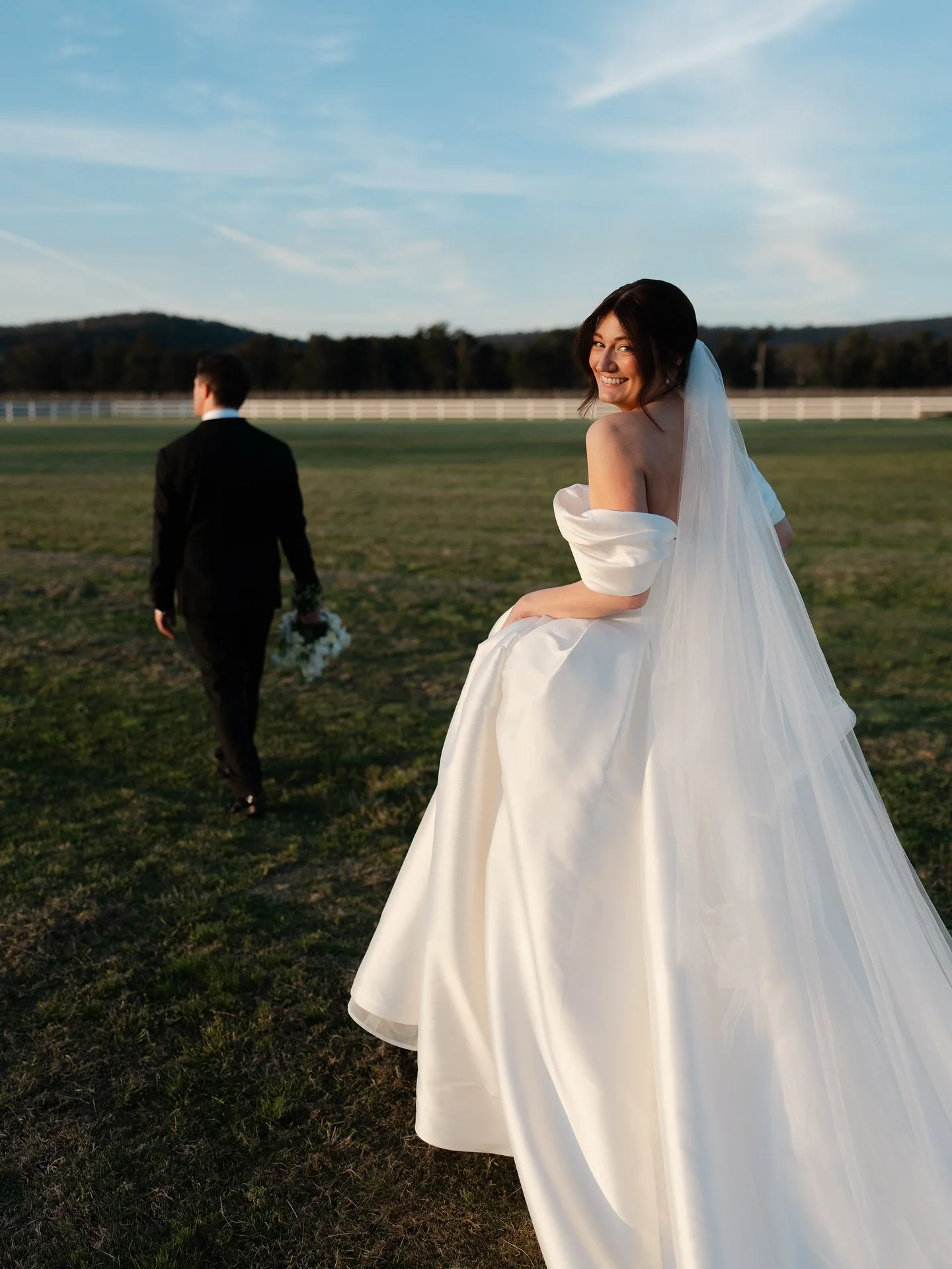Introducing Mr and Mrs Kellner 💍🥂

@adamegan 
@darkhorsevineyard 
@amywebstercelebrant 
@airlieandco 
@upbeat.social 
@jademcintoshflowers 
@eternalbridal