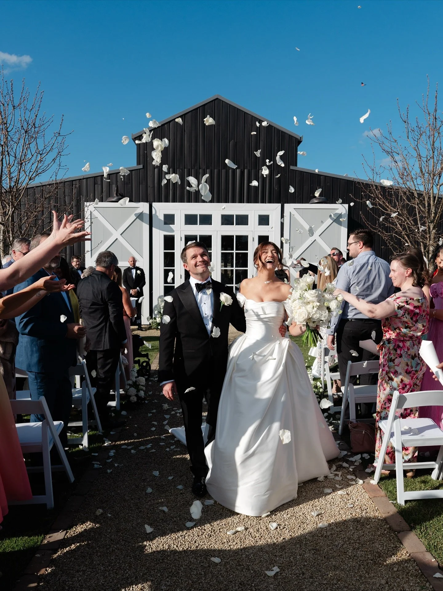 Celebrations, drinks, and roaming around the grounds 🥂

@adamegan 
@darkhorsevineyard 
@amywebstercelebrant 
@airlieandco 
@upbeat.social 
@jademcintoshflowers 
@eternalbridal