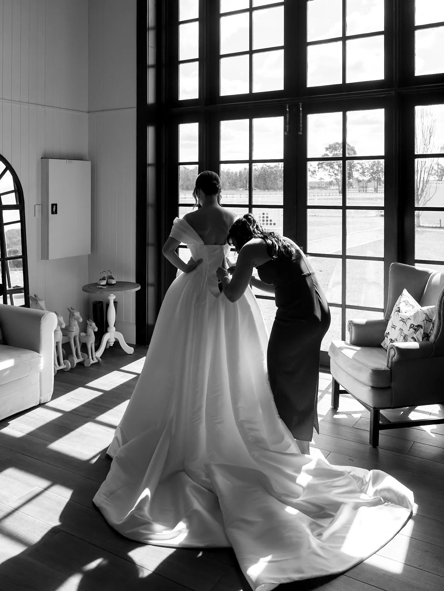The moments before 

@adamegan
@darkhorsevineyard
@amywebstercelebrant
@airlieandco
@upbeat.social
@jademcintoshflowers
@eternalbridal
