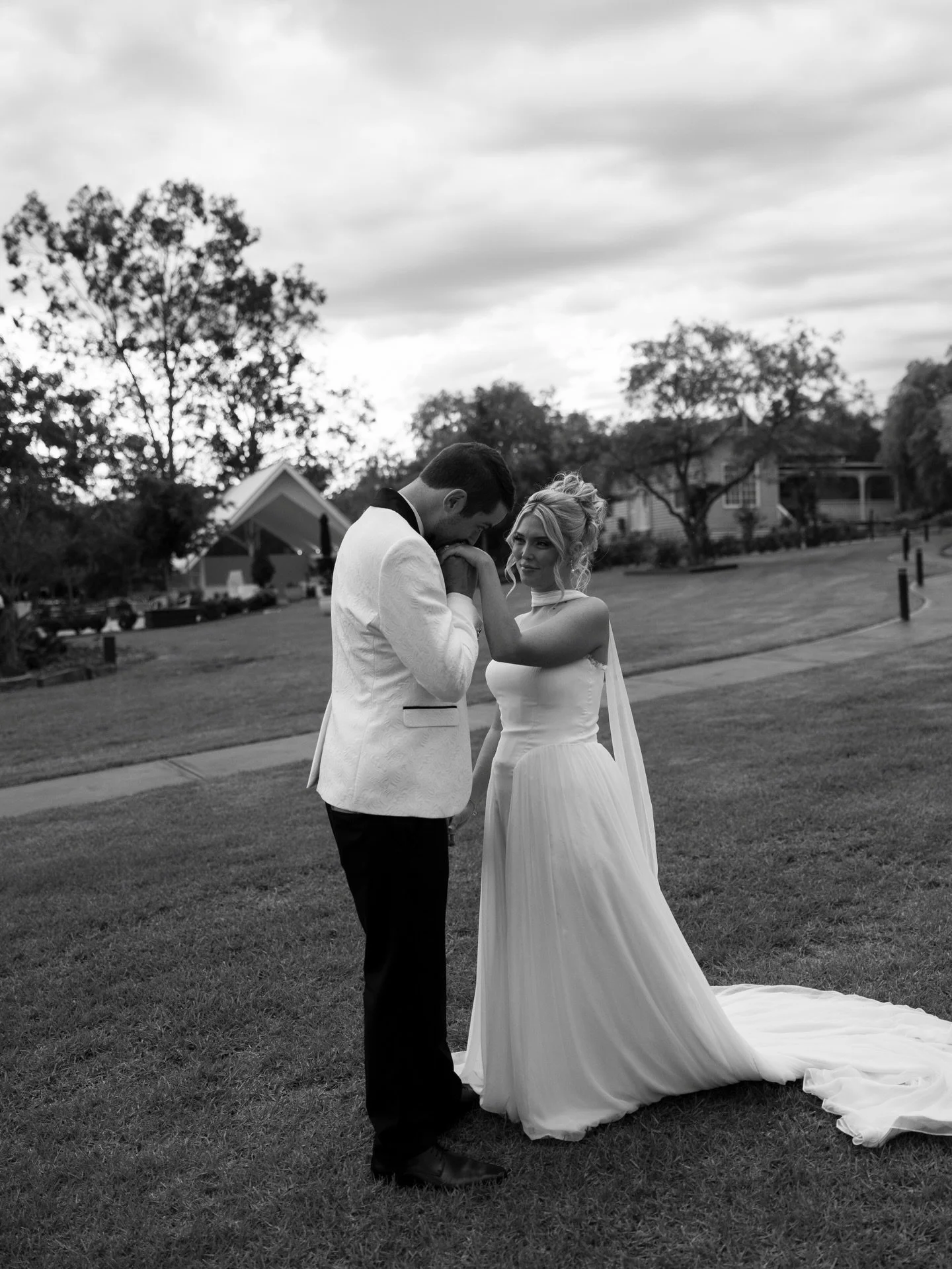 Moments from the Obrien wedding showing they know how to celebrate with their closest 🥂

@adamegan 
@greystoneestate_huntervalley 
@evieyoungbridal