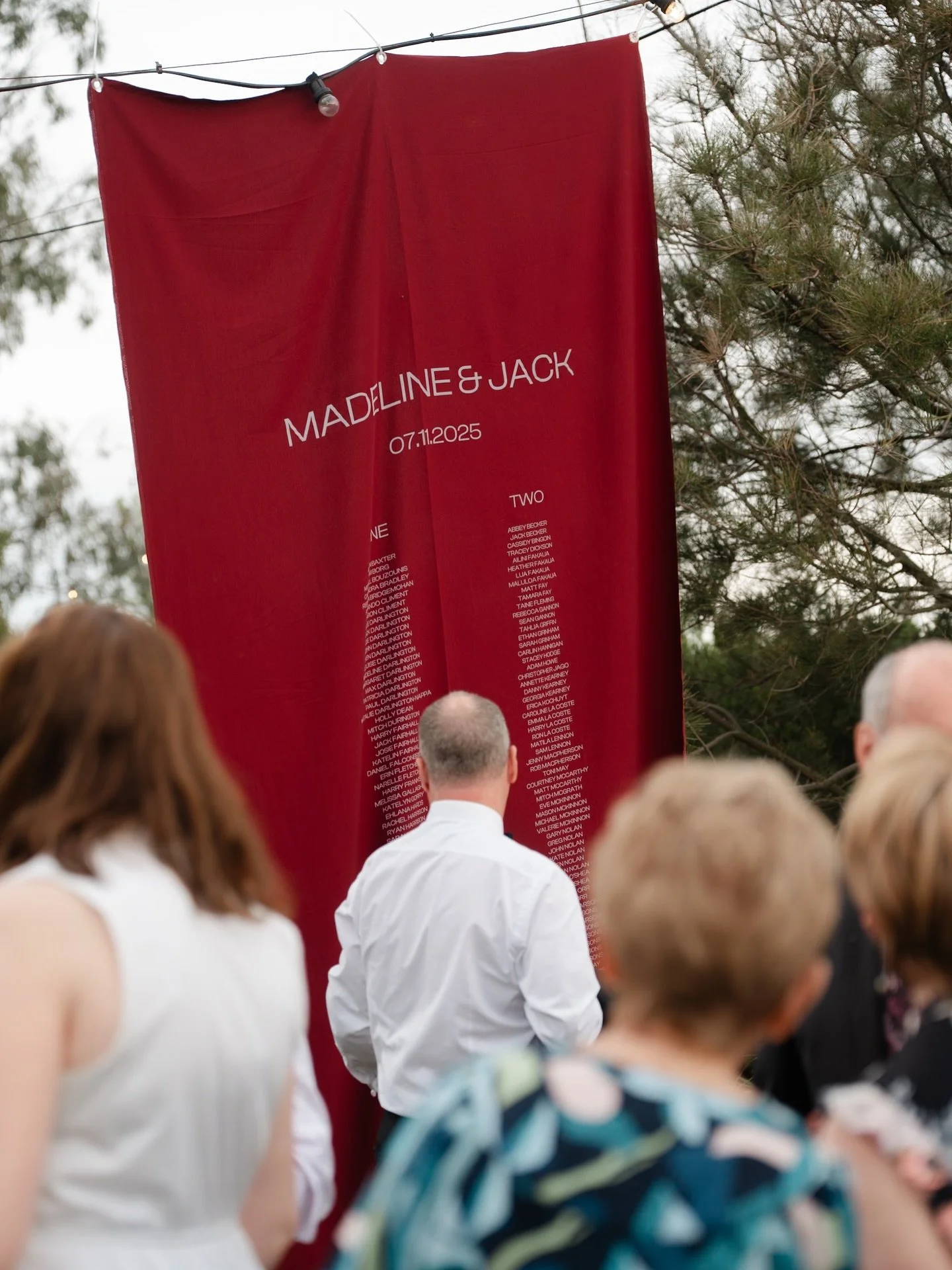 You can&rsquo;t really control an outdoor reception.

The light fades. Someone moves a chair. Guests wander between tables.
The couple slipping between conversations. 

But that&rsquo;s kind of the beauty of it.

It feels alive. 
Less like a performa