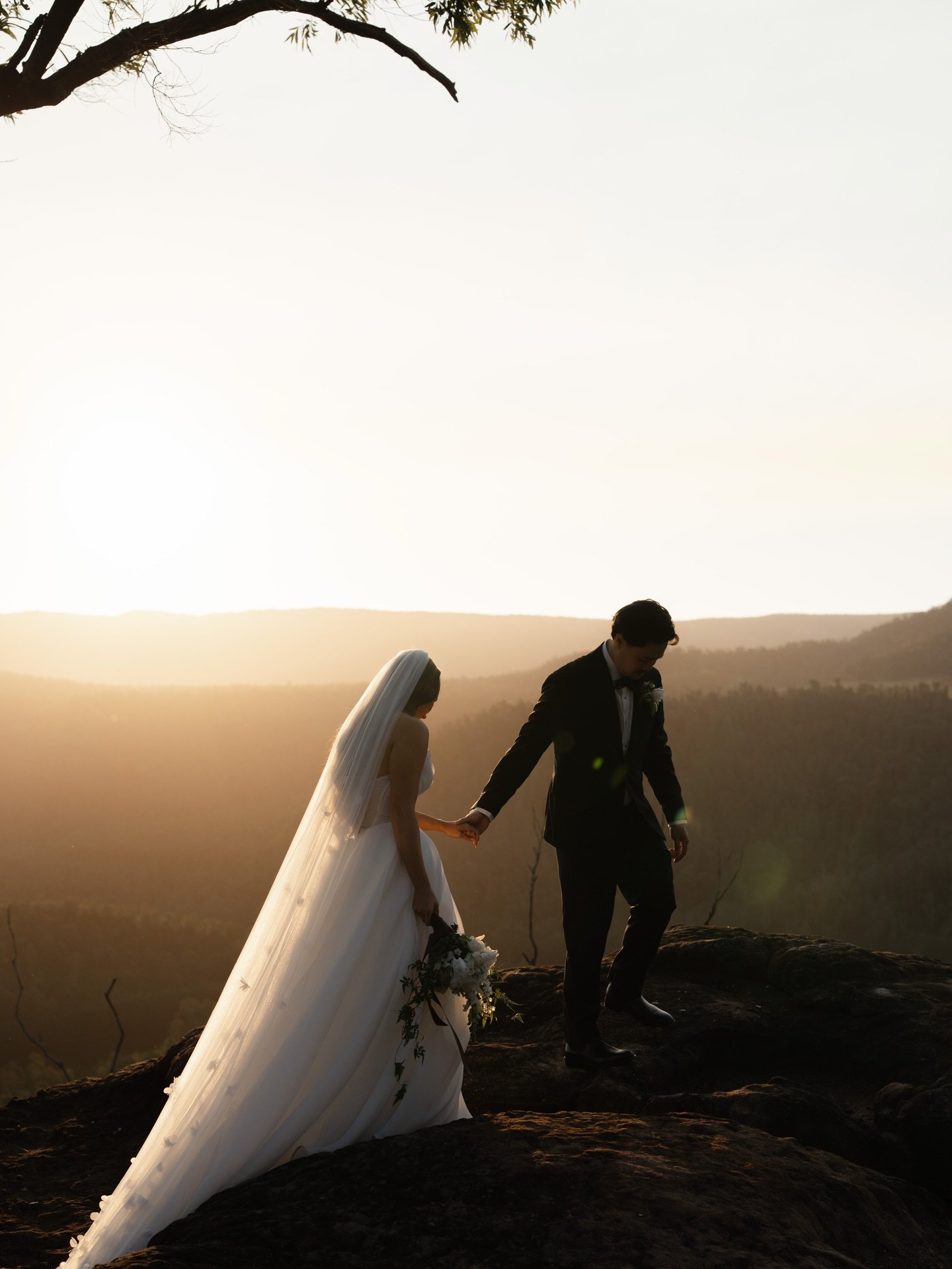 Welcoming Mr and Mrs Nguy in style in the heart of Kangaroo Valley.

The skies were clear, the valley was wide open behind them, and every person in that room was exactly where they wanted to be. 

By the time the sun had gone down and the night had 