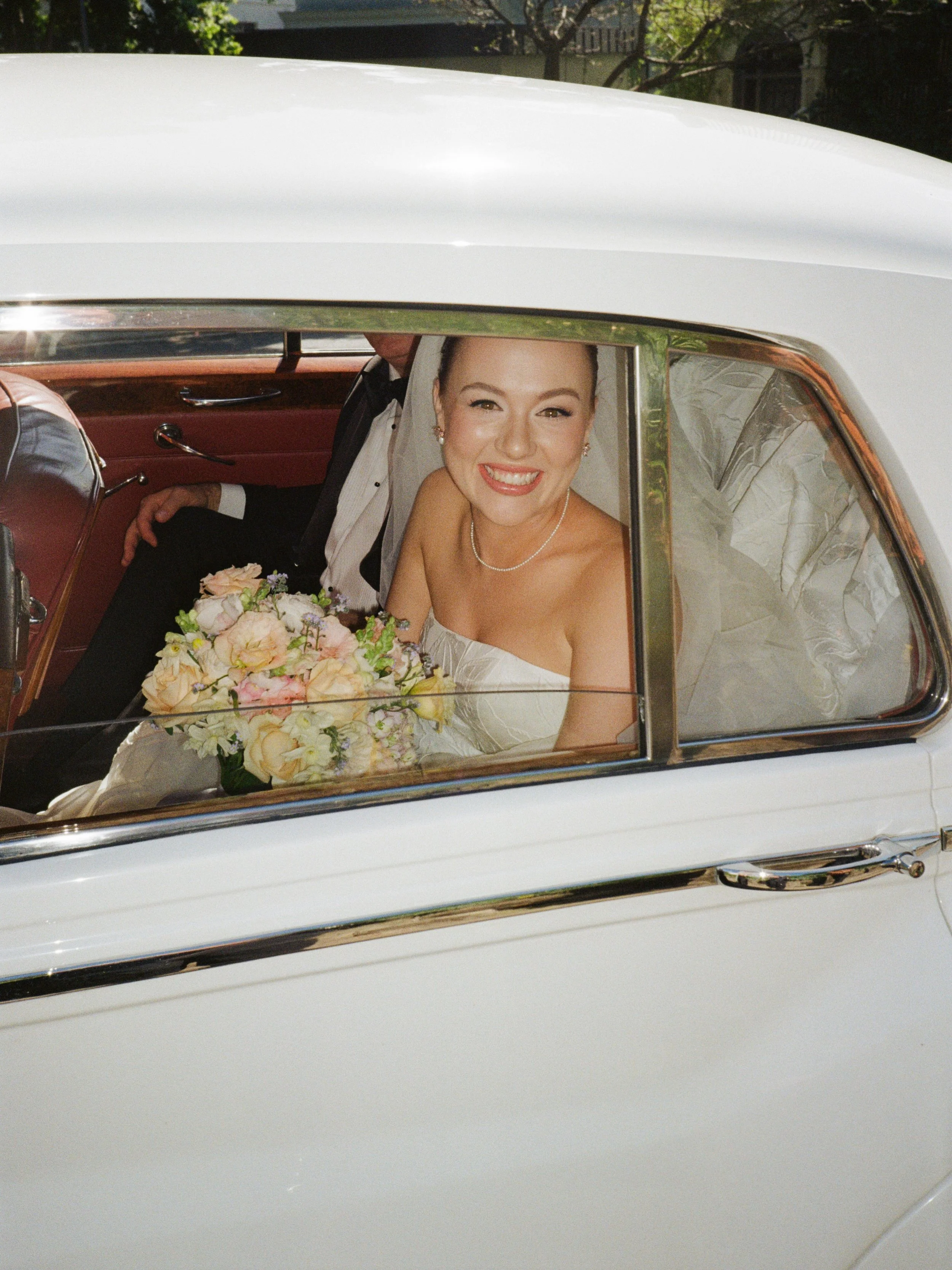 There&rsquo;s just something about film that sings.

The colours, the grain, the way it holds onto light. It has a way of making even the simplest moments feel a little more special.

Just a handful of frames from Jordana &amp; Marc&rsquo;s beautiful