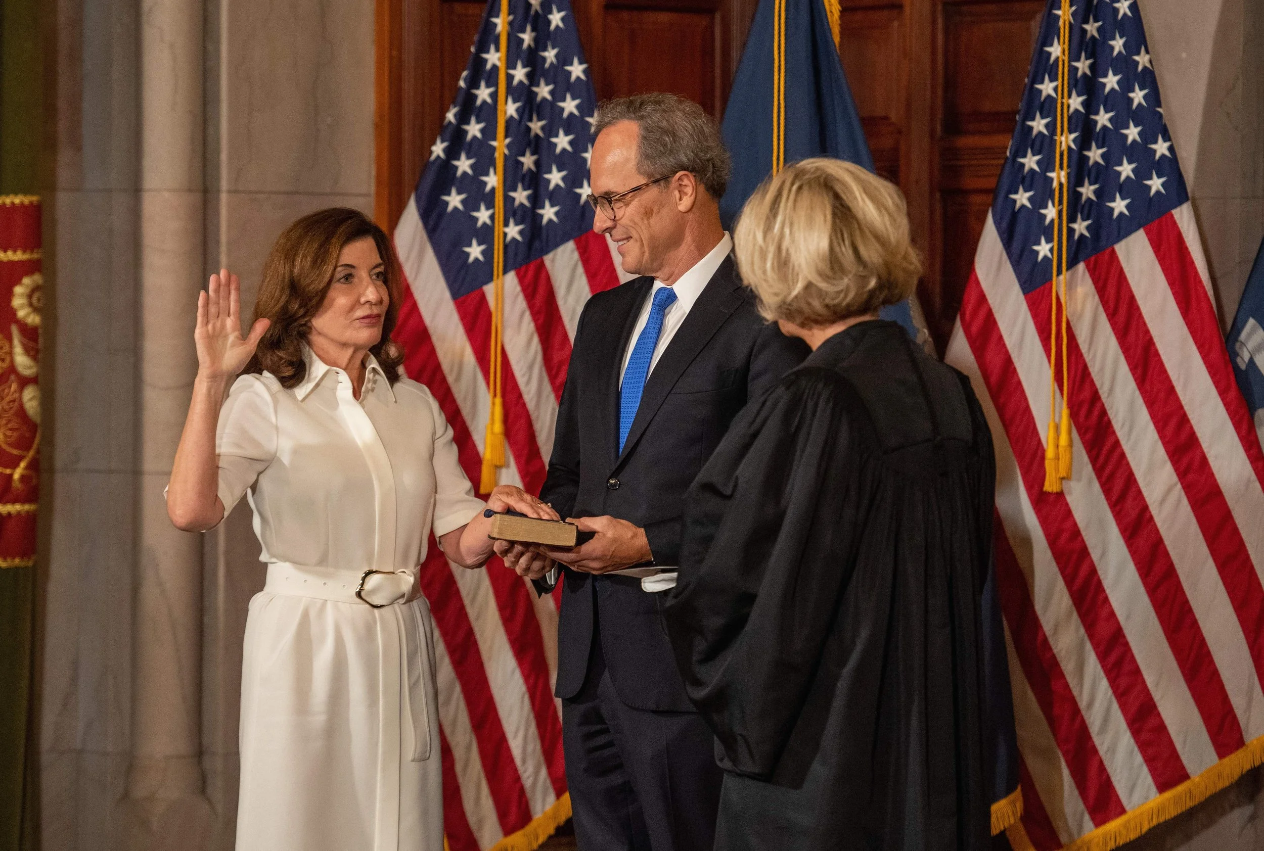 Kathy Hochul Republican for NY