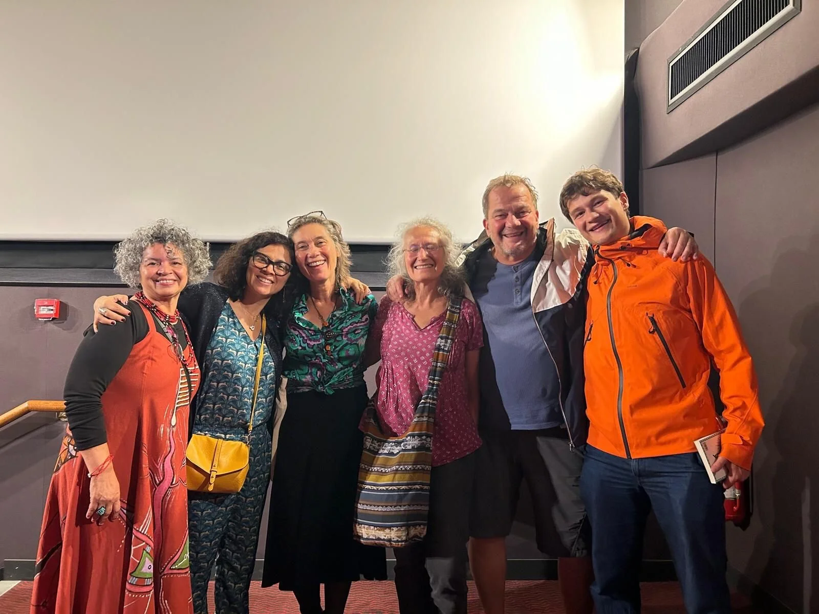 Angela em Paris: Luz, câmera, ação e… Empate!