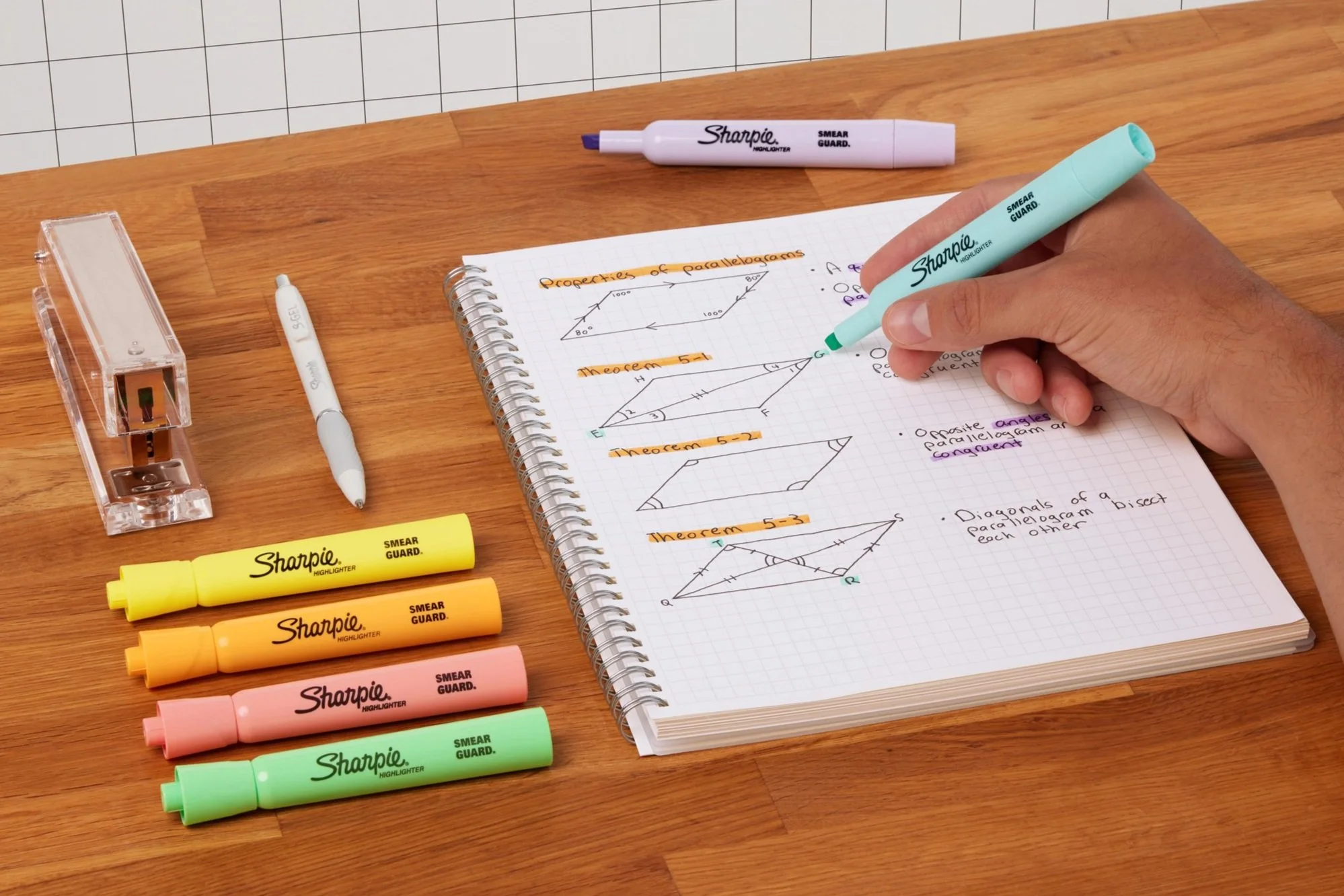 sharpie_red-renewal_lifestyle_shot_7_4555.jpg