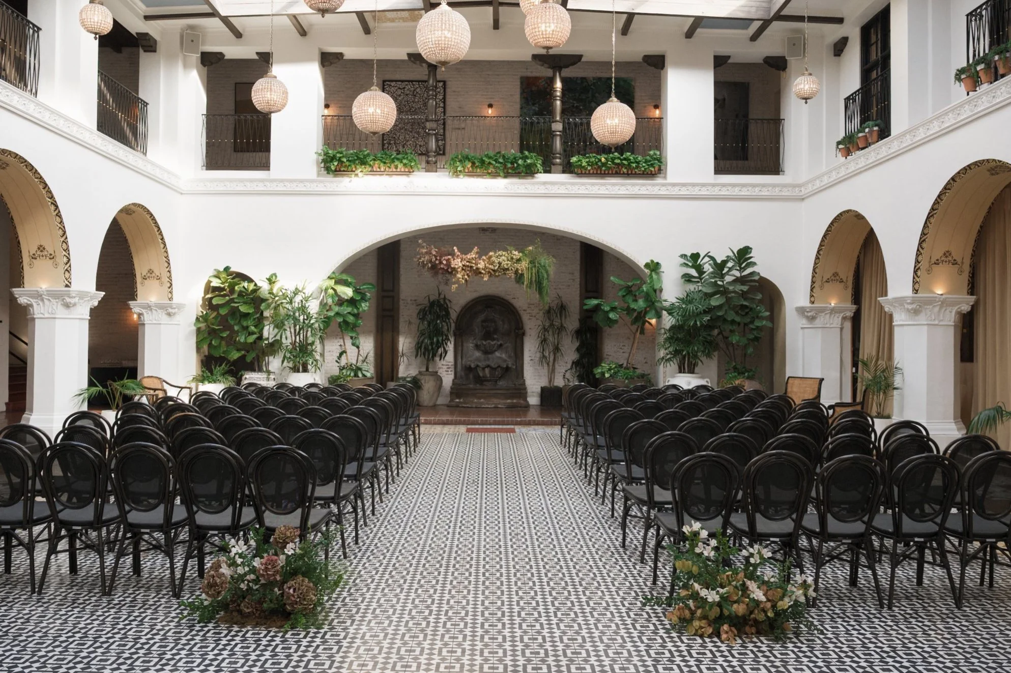 Eclectic Autumn Wedding in Historic Long Beach Venue