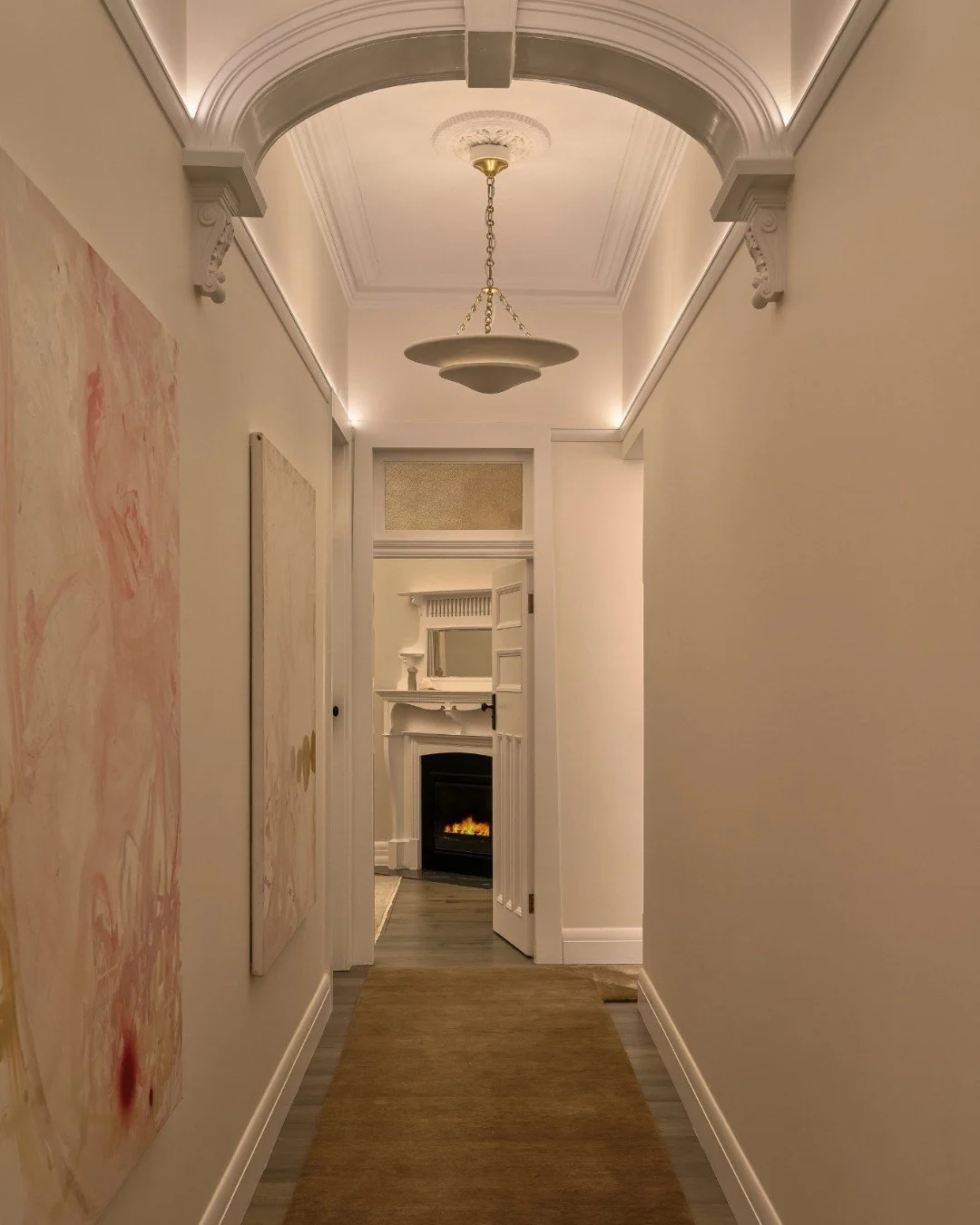 Lighting Heights &amp; Volumes

Lesson 5: Heritage Ceilings

Heritage ceilings require sensitivity, technical rigour and respect for original fabric.

Decorative elements, materials and regulations significantly influence what is possible.

The chall