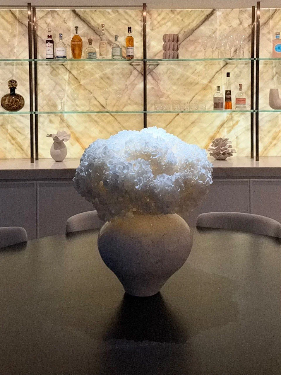 Exploring the interplay between natural stone and artificial light, Genevieve Wild is excited to join leading voices across design and fabrication to examine how natural stone is selected, detailed and ultimately illuminated. 

From early-stage colla