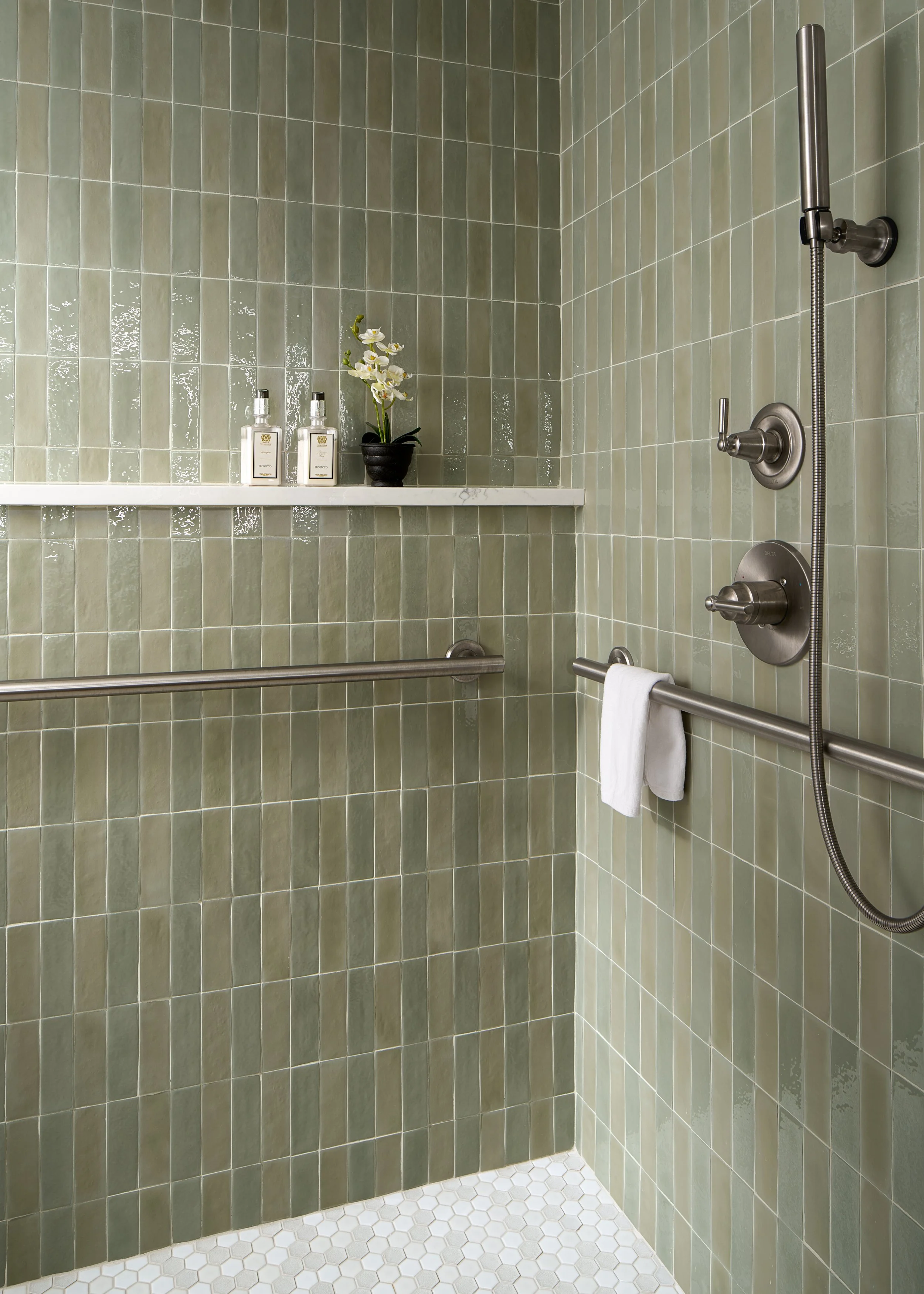Serene Primary Shower