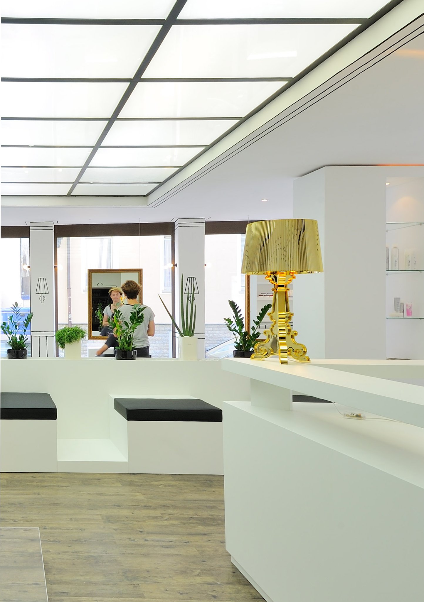 IA Friseursalon Pony, Bob and Pixie 04.jpg