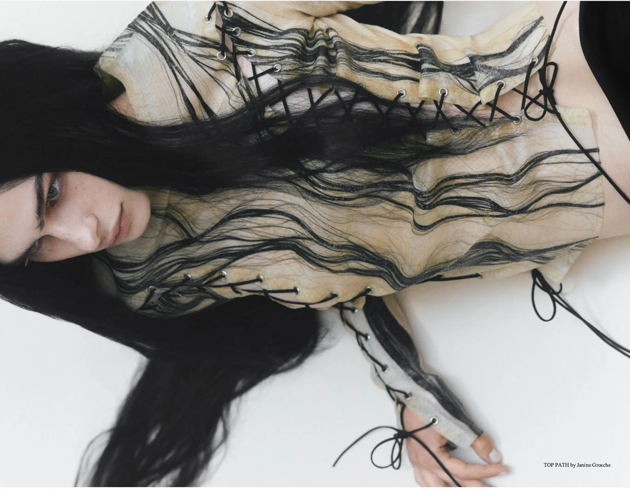 Hair-Embedded Translucent Snakeskin Latex