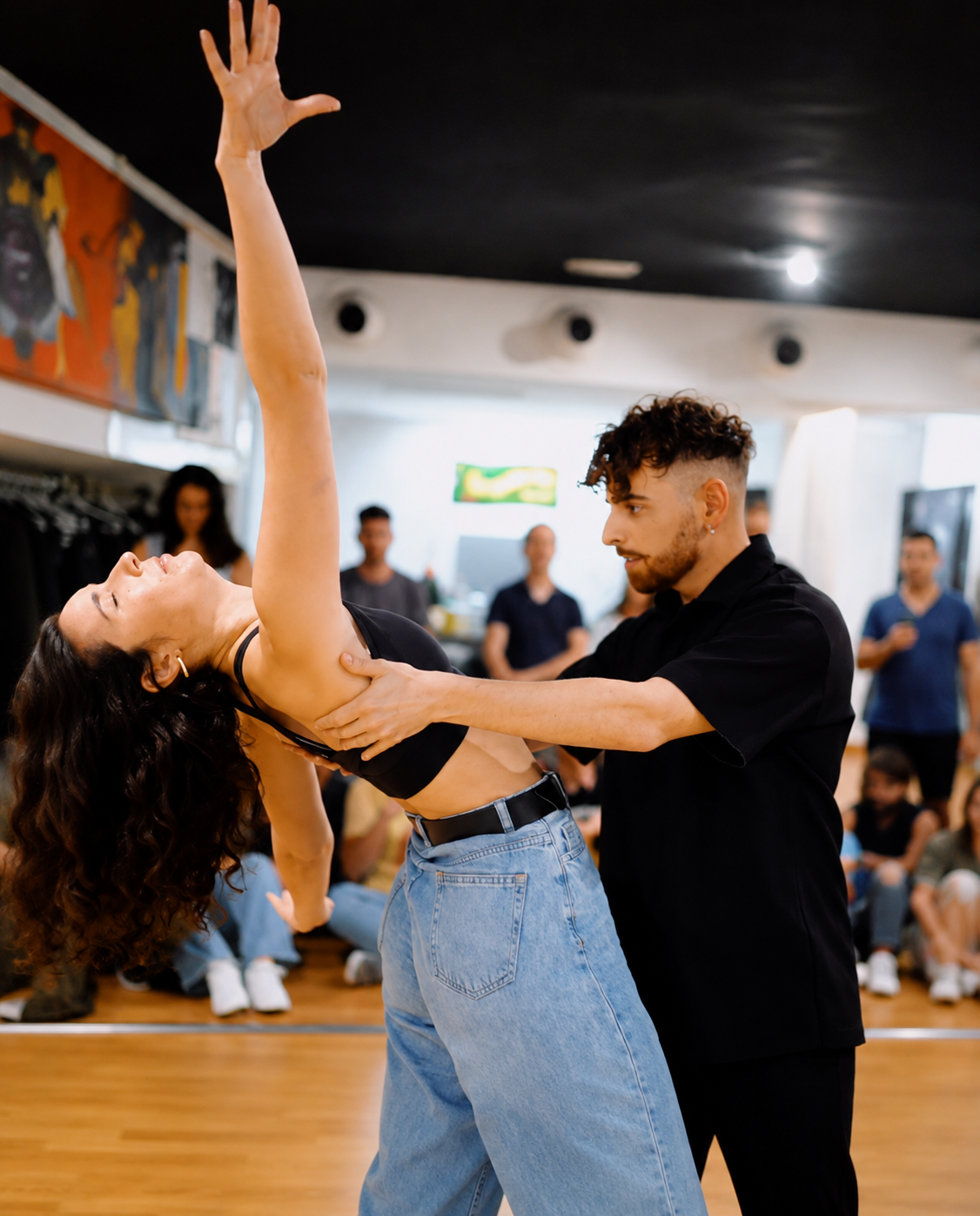 Clase de zouk brasileño en Unibaila Zaragoza