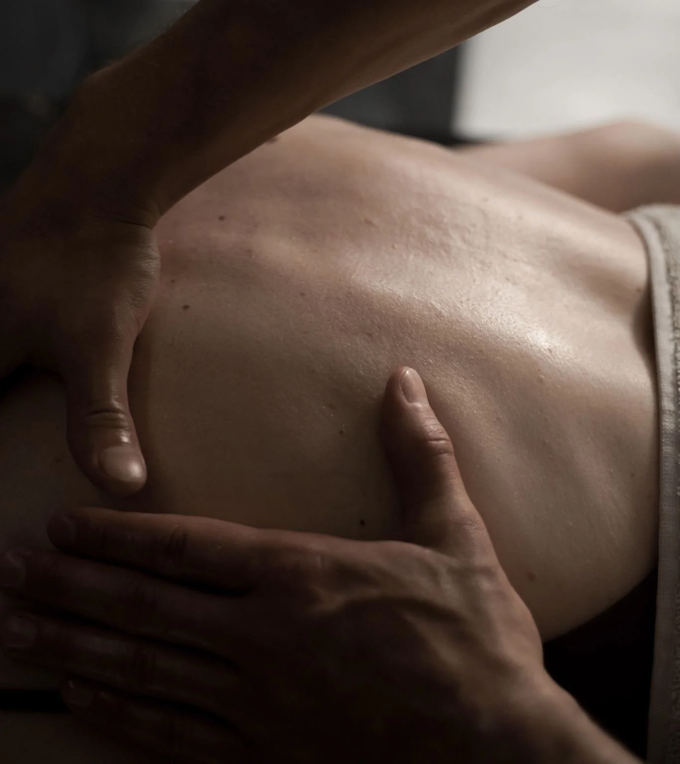 Massage in singapore