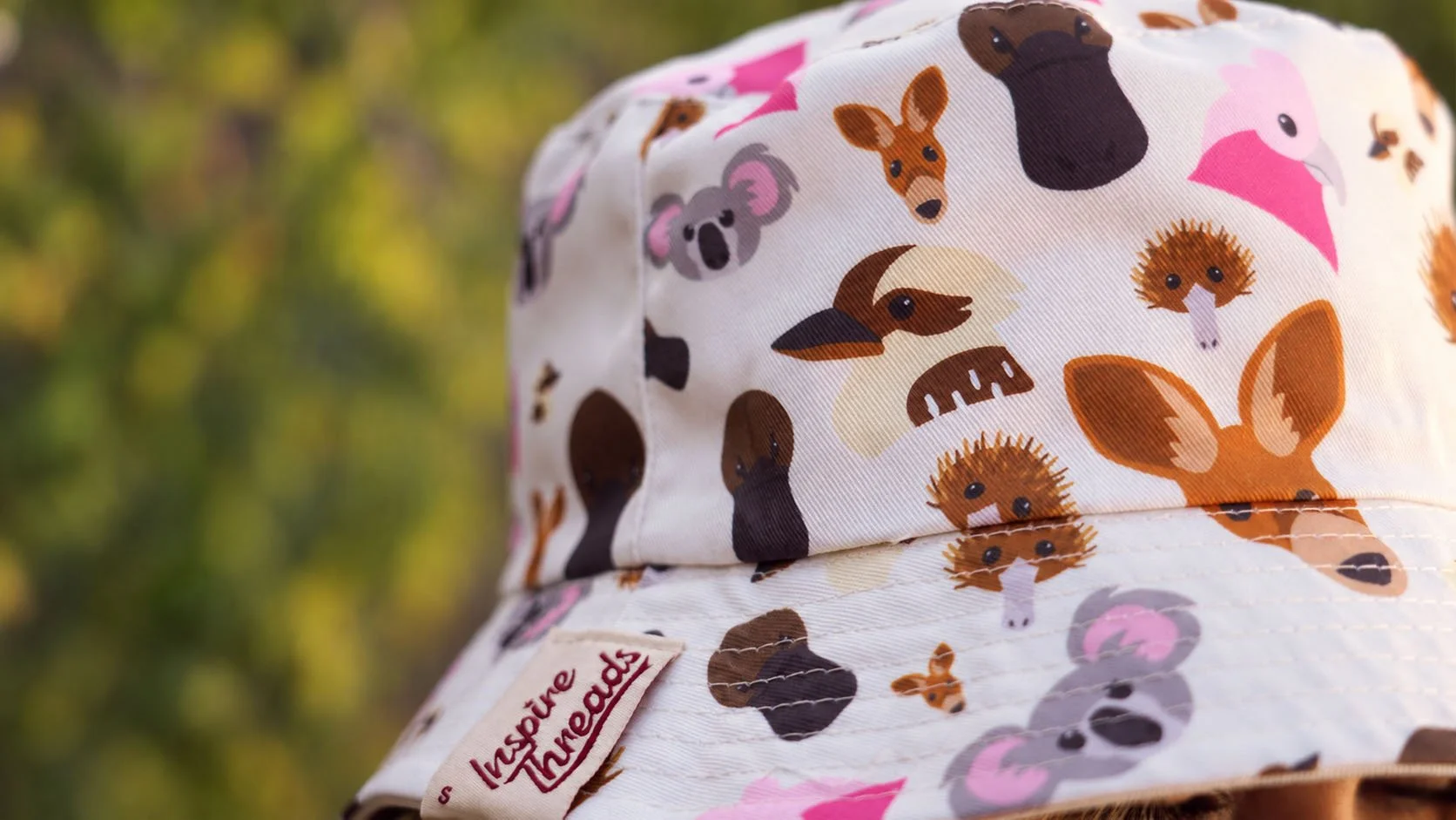 Australian-bucket-hat-inspire-threads-close-up.jpg