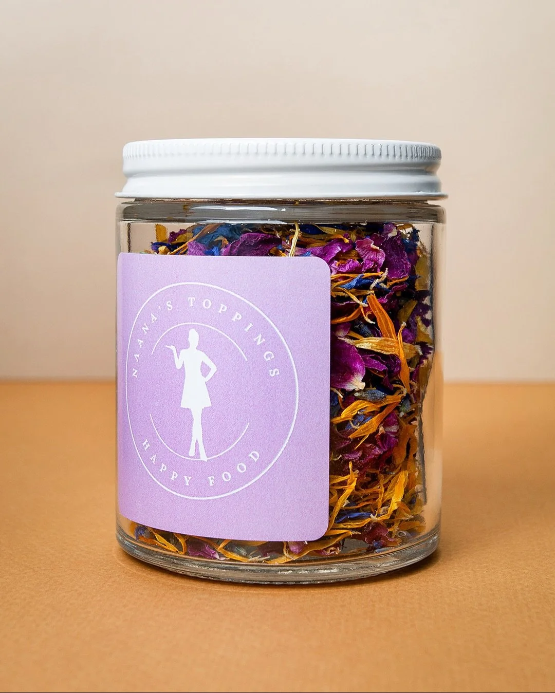 We will be at the Halifax Brewery Market this Saturday, October 25th with our delicious food toppings 🤗🌿🧅🧄🫑🍓🍊🪻🍓🫐🌸. Our crushed edible floral confetti topping will also be back in stock this Saturday at the market. #hfxbrewerymarket #halifa