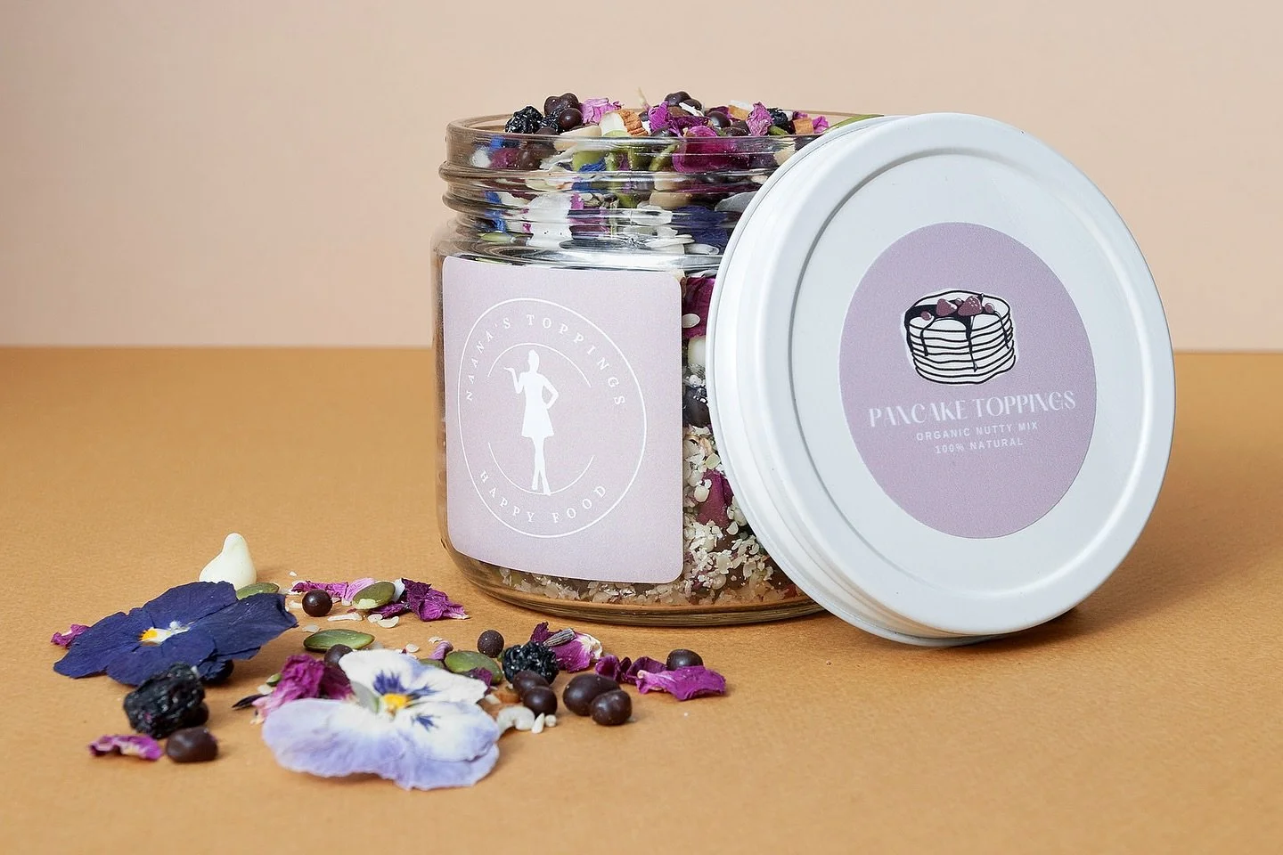 We re-open this Thursday, October 30th from 1pm &ndash; 6pm at 11186 Peggy&rsquo;s Cove Rd 🤗. Stop by for some delicious gluten free baked goods and our signature food toppings 🌿🍰✨. #boutiqueeatery