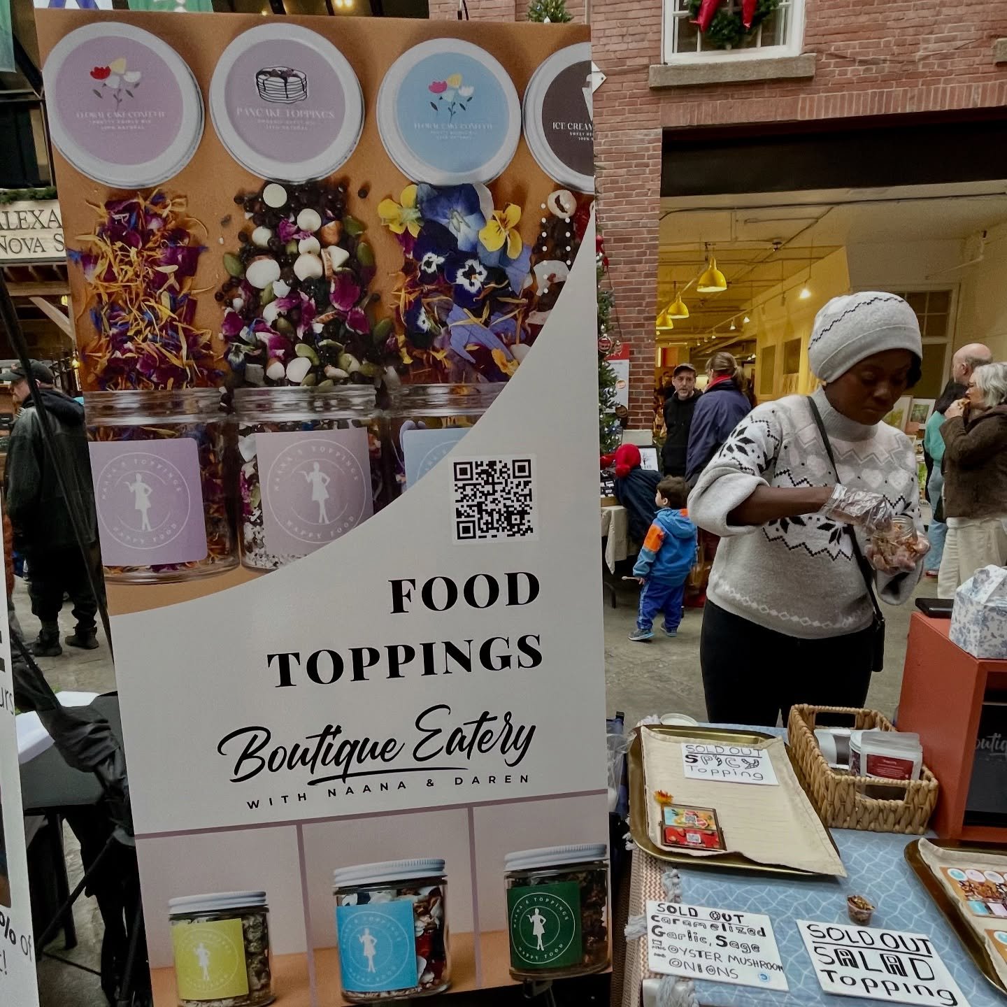 So sorry for the late post ❤️
I want to sincerely thank all our wonderful customers❤️ and friends❤️ for supporting Daren and I at the farmers&rsquo; market this past Saturday.
Thank you for helping us sell out &mdash; your support is what helps us to