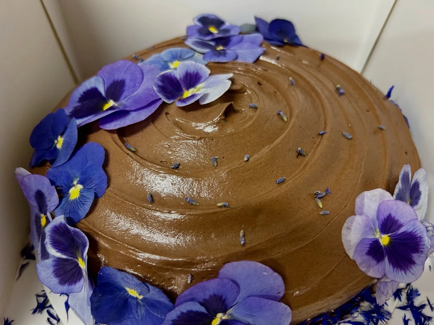 At Boutique Eatery, we specialize in creating allergen-free cakes, including Gluten-Free, Dairy-Free, and Vegan cakes.

What truly sets us apart is our dedication to making wholesome cakes that taste just as good&mdash;if not better&mdash;than regula