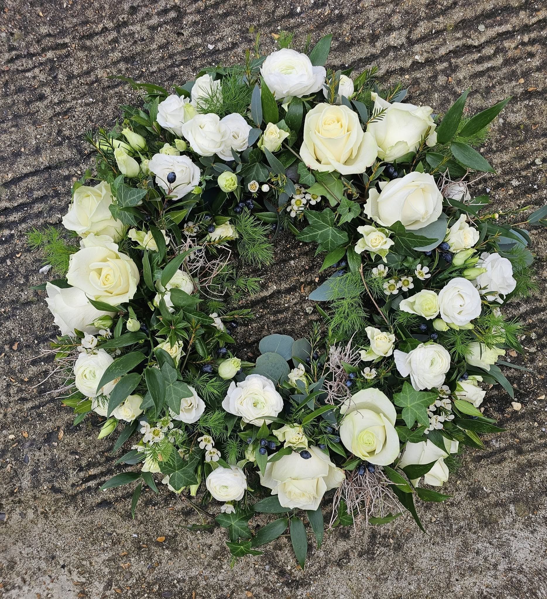 Woodland whites wreath