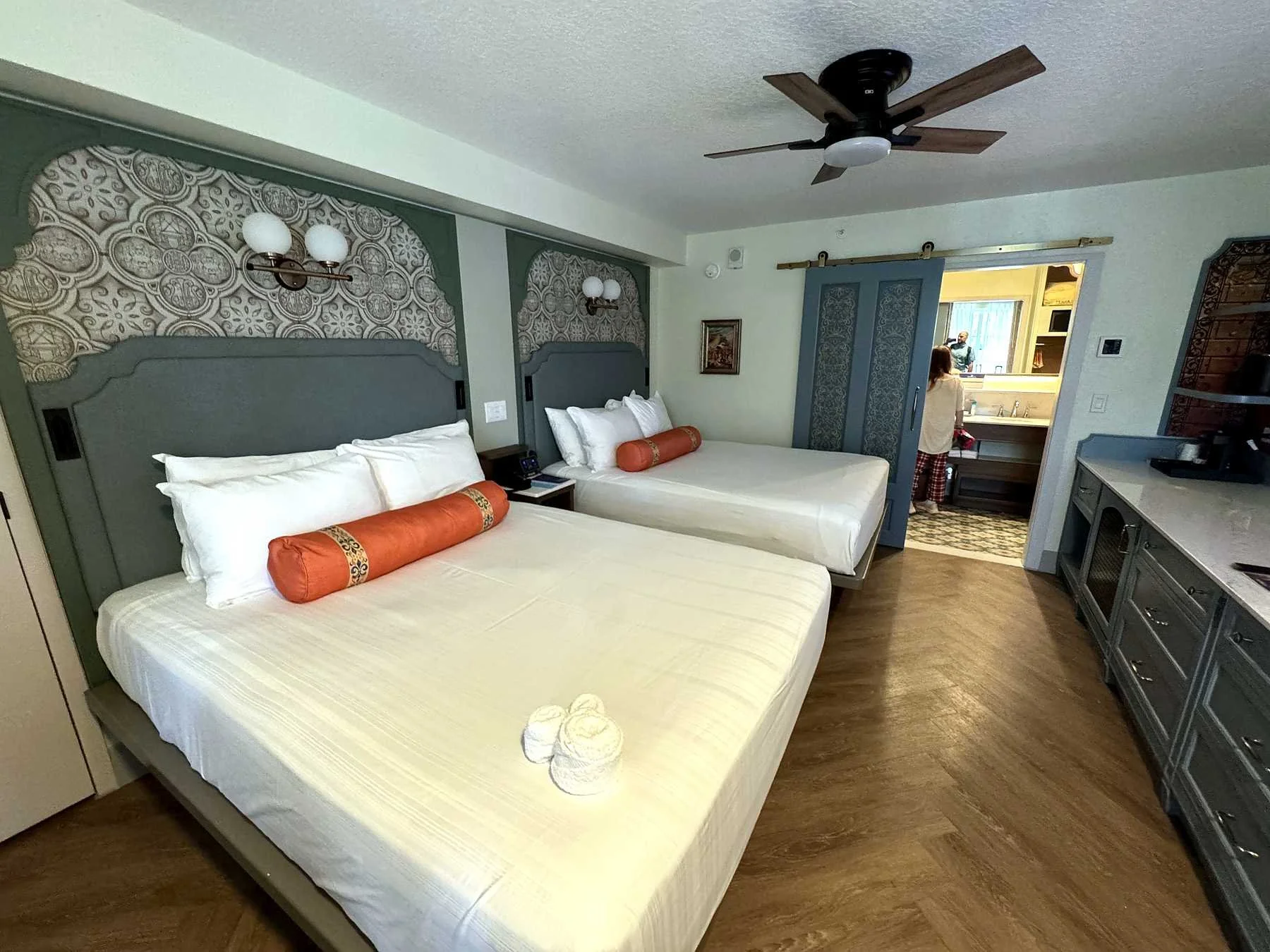 POFQ Double Queen Room