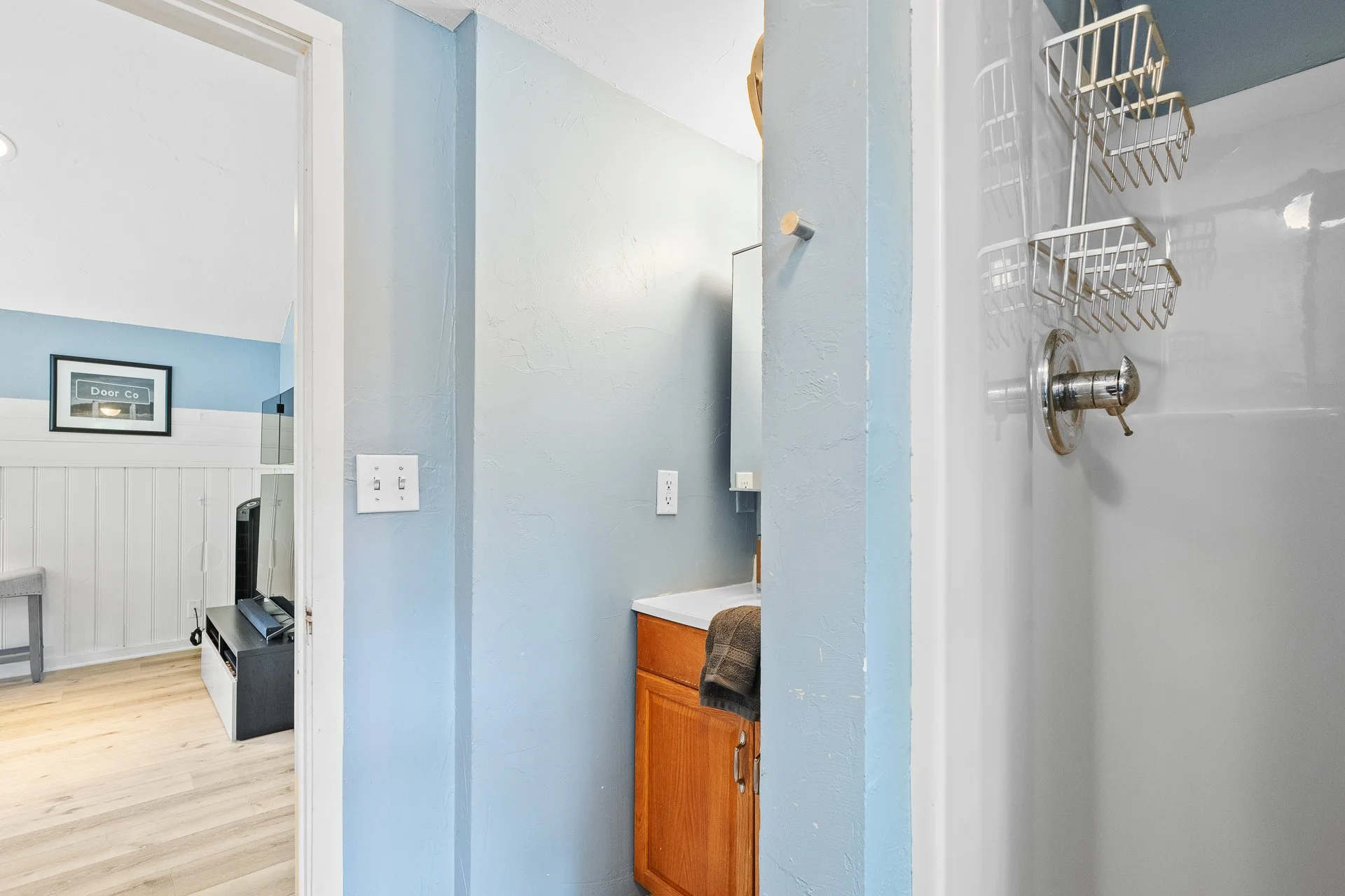 20240522-_LCR5870 bath to living.jpg