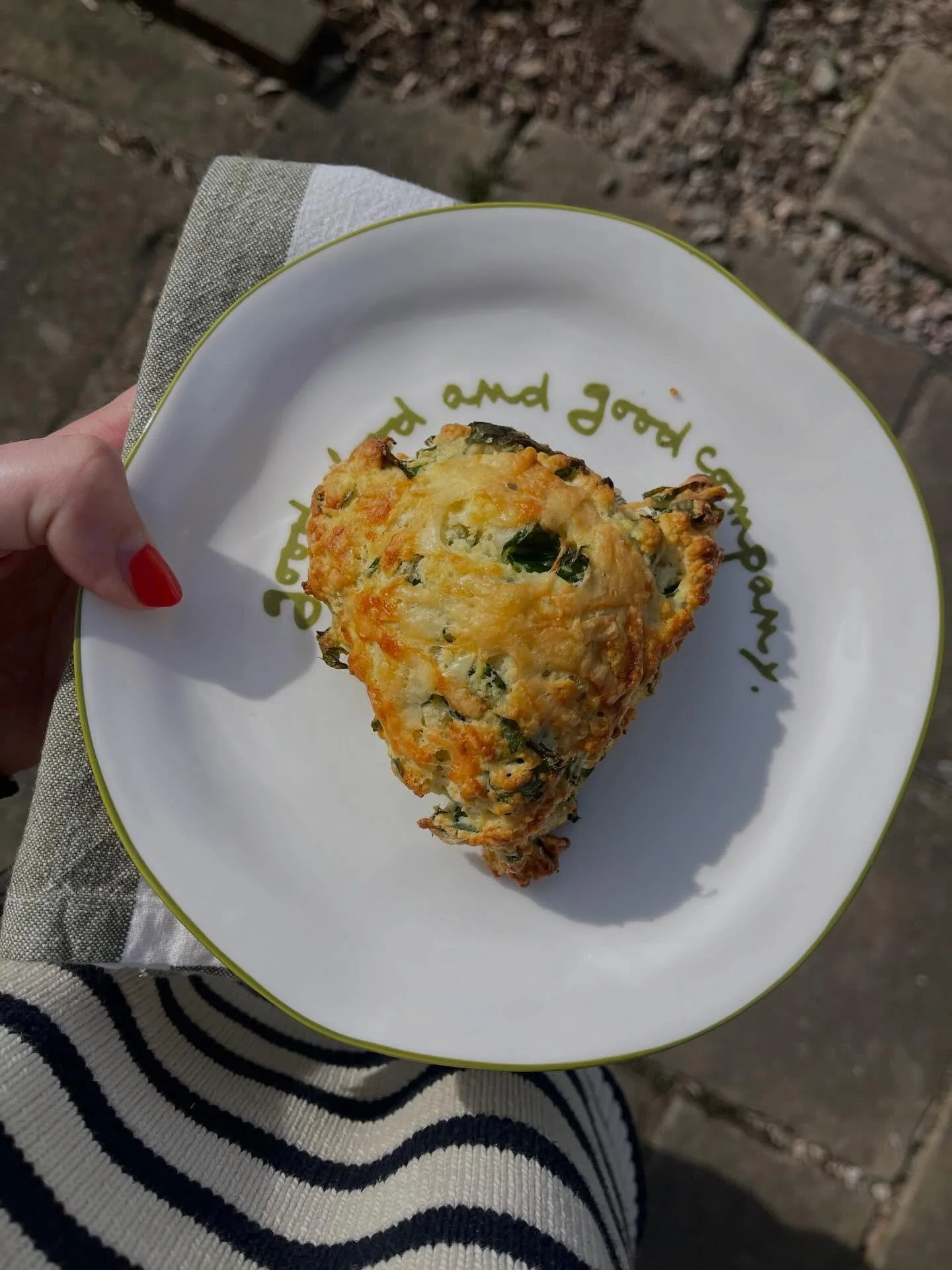 Wild garlic season!
My fave things to make&hellip;
Scones! The best 👌🏻 I like the @riverford recipe
Pesto - I made mine with pistachios, to drizzle and top everything 
Another Riverford recipe - WILD GARLIC TARTE SOLEIL - this is incredible, I will
