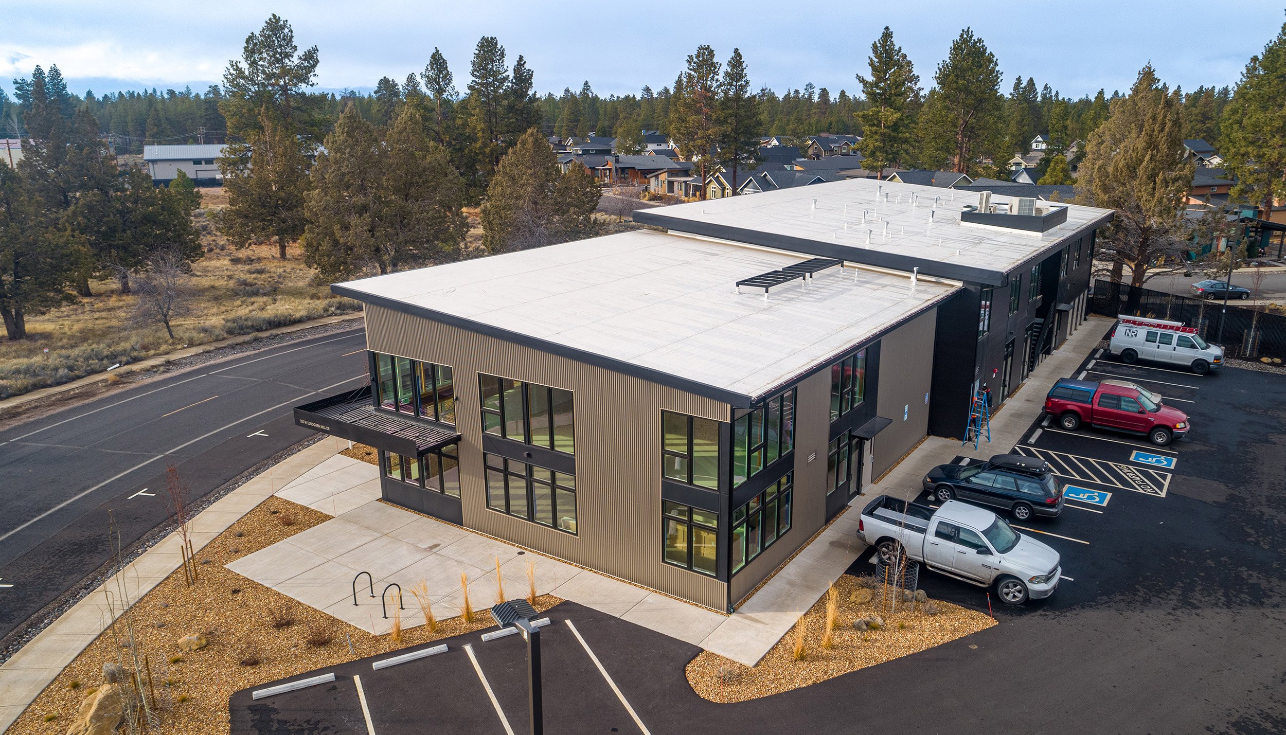 BUILD-LLC-Lot-8-NE-01-AvL.jpg