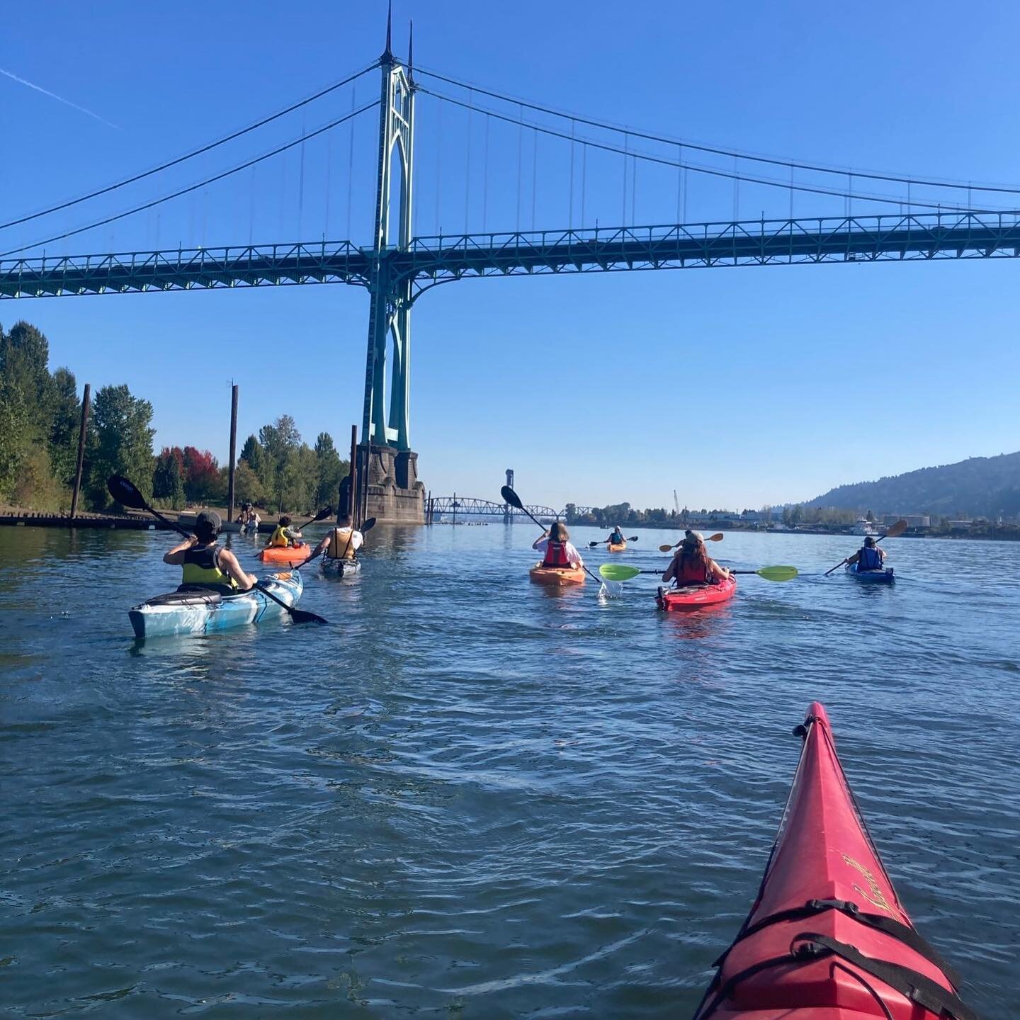 This Summer we got the chance to lead a direct action/ organizing training at the @budding_roses_pdx camp and chat about kayaktivism! A couple weeks ago, some of the Budding Roses counselors were able to join us for a kayak training and a paddle on t