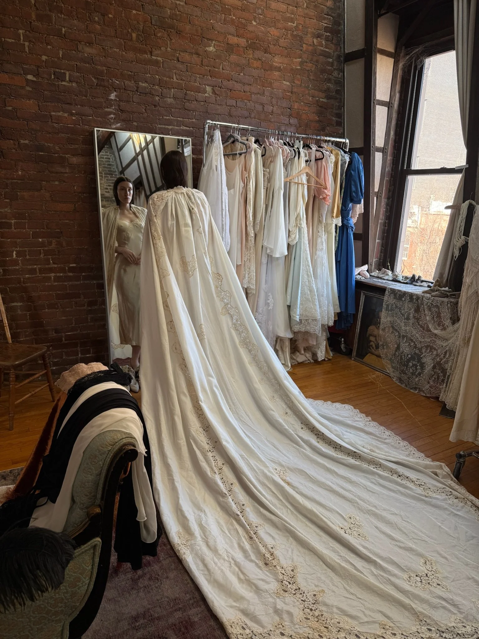 embroidered bridal cape (OS)