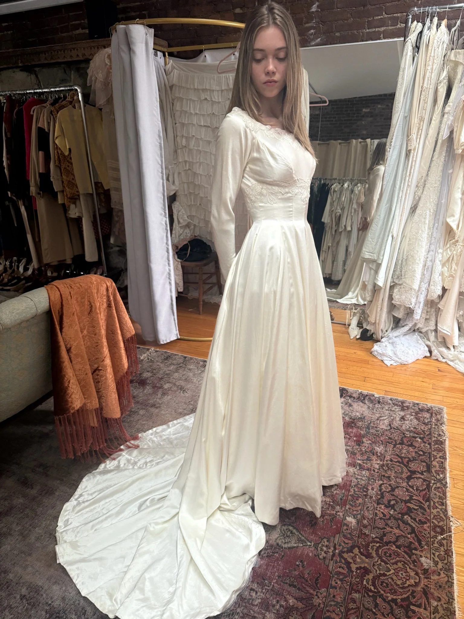 1950s boatneck wedding gown (S)