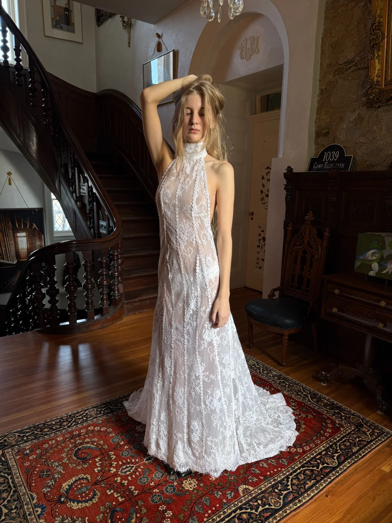 willow lace halter bridal gown (XS-S)