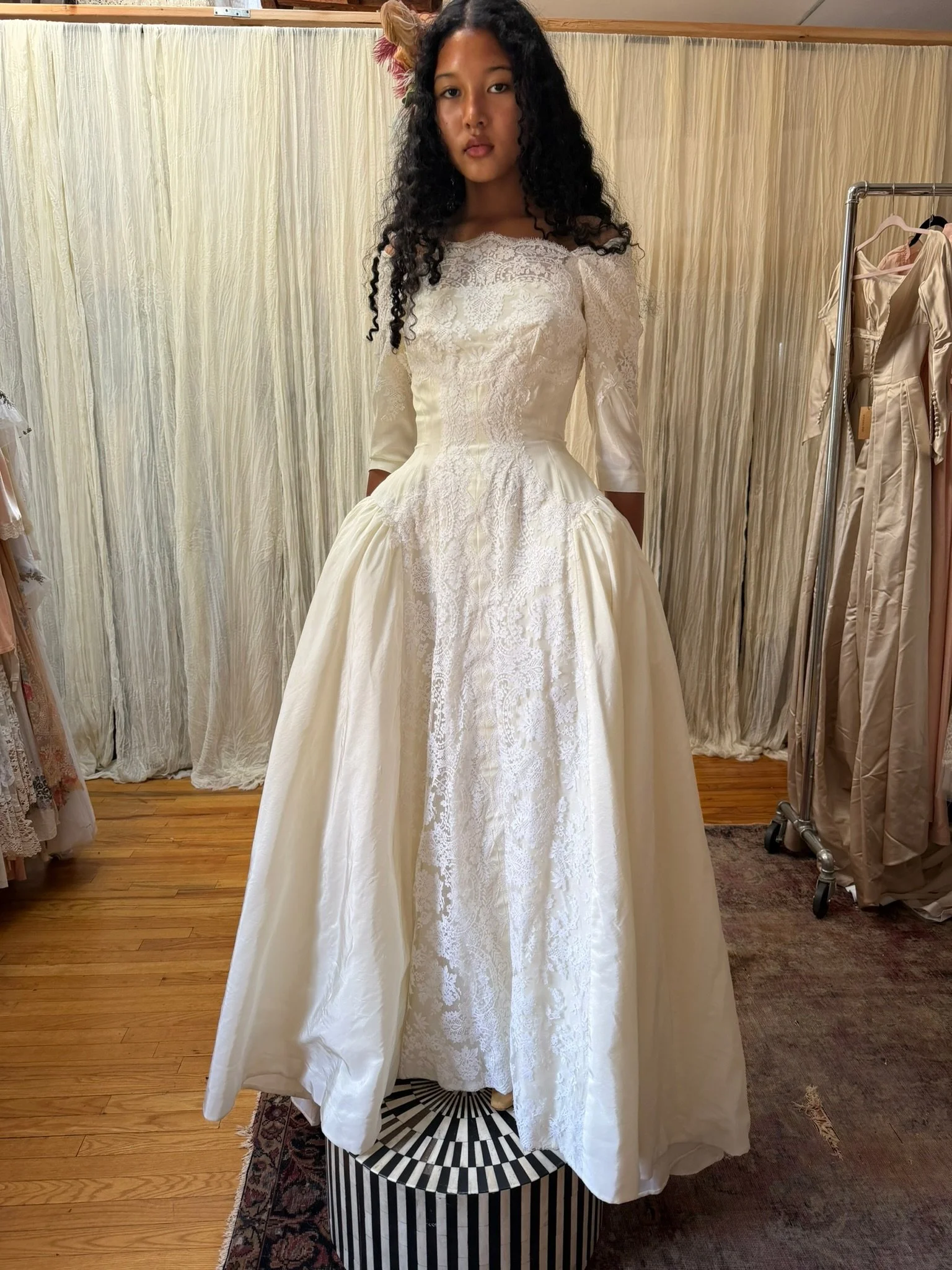 1950s bridal gown (XS)