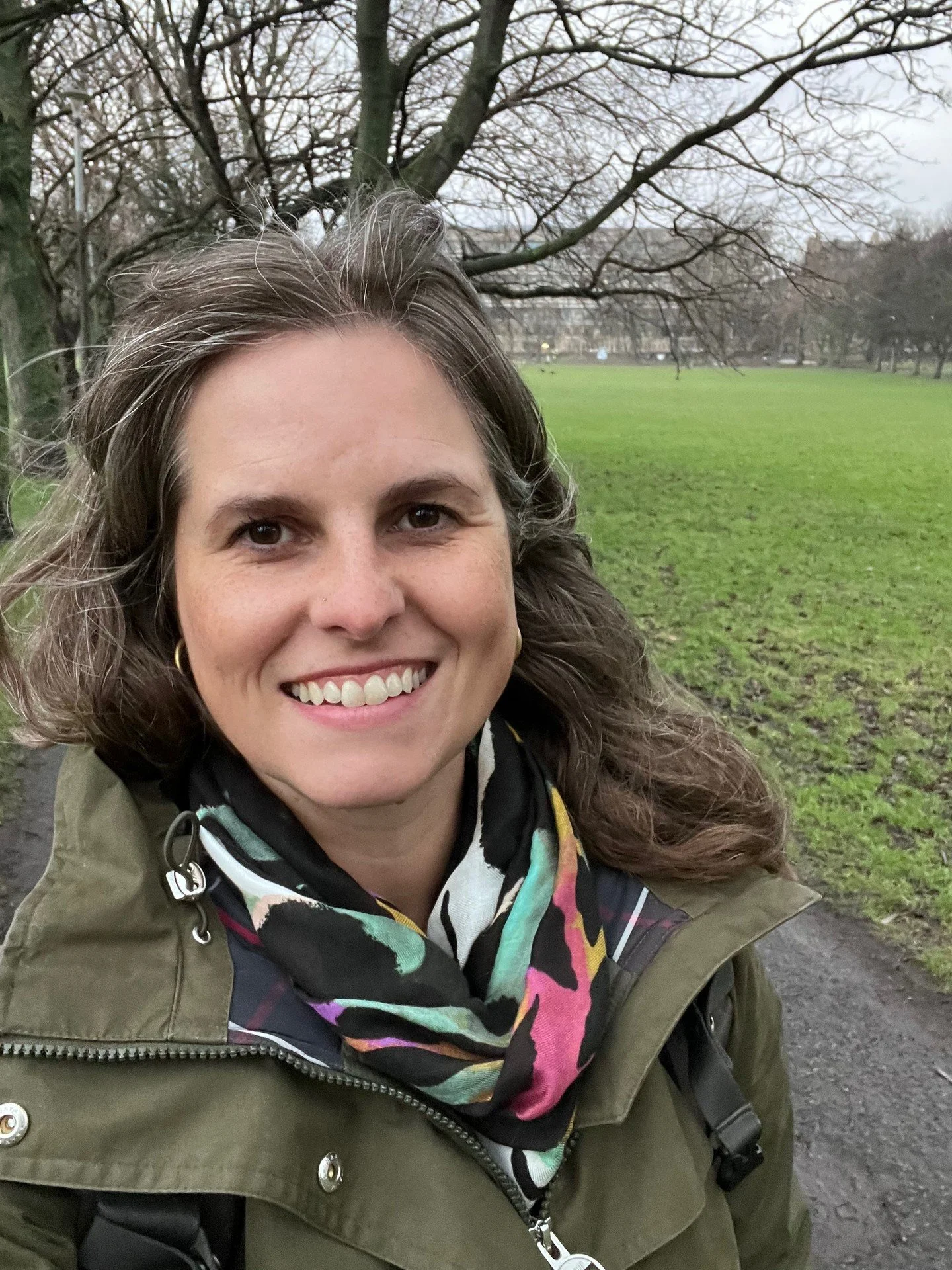 I&rsquo;m Lezanne, and I work with creative business owners, to help them improve their focus and follow-through, so that they can bring their ideas to life! ✨

If you&rsquo;re a creative like me, you probably love coming up with new ideas for your