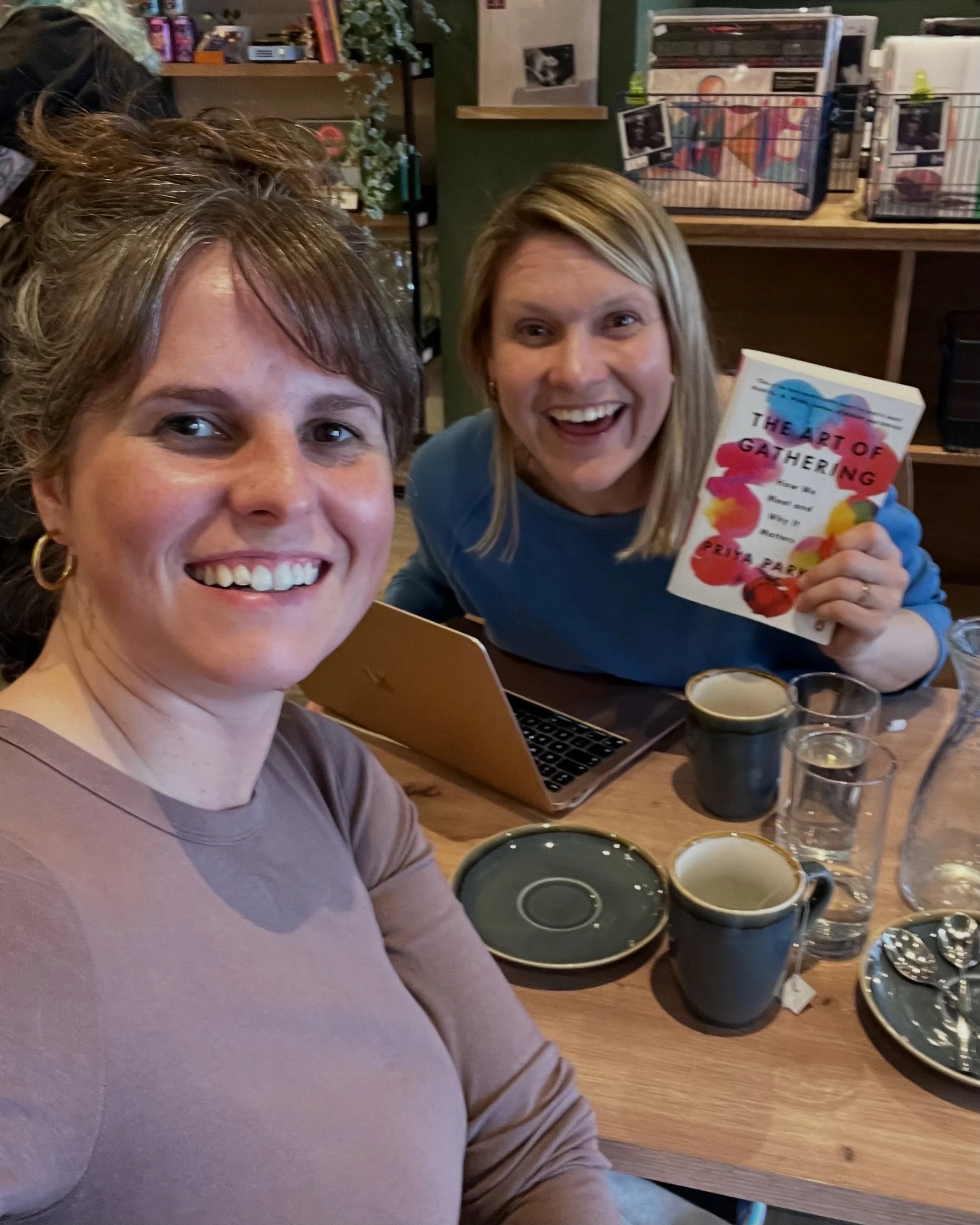 Oh, I just love it when ideas come together!!

Today, Katie and I met up to plan the next Outdoor Office Day, hosted by The Outsiders, in partnership with @themeltingpoted and @business_gateway_edinburgh 

We had such a fun time coming up with ideas 