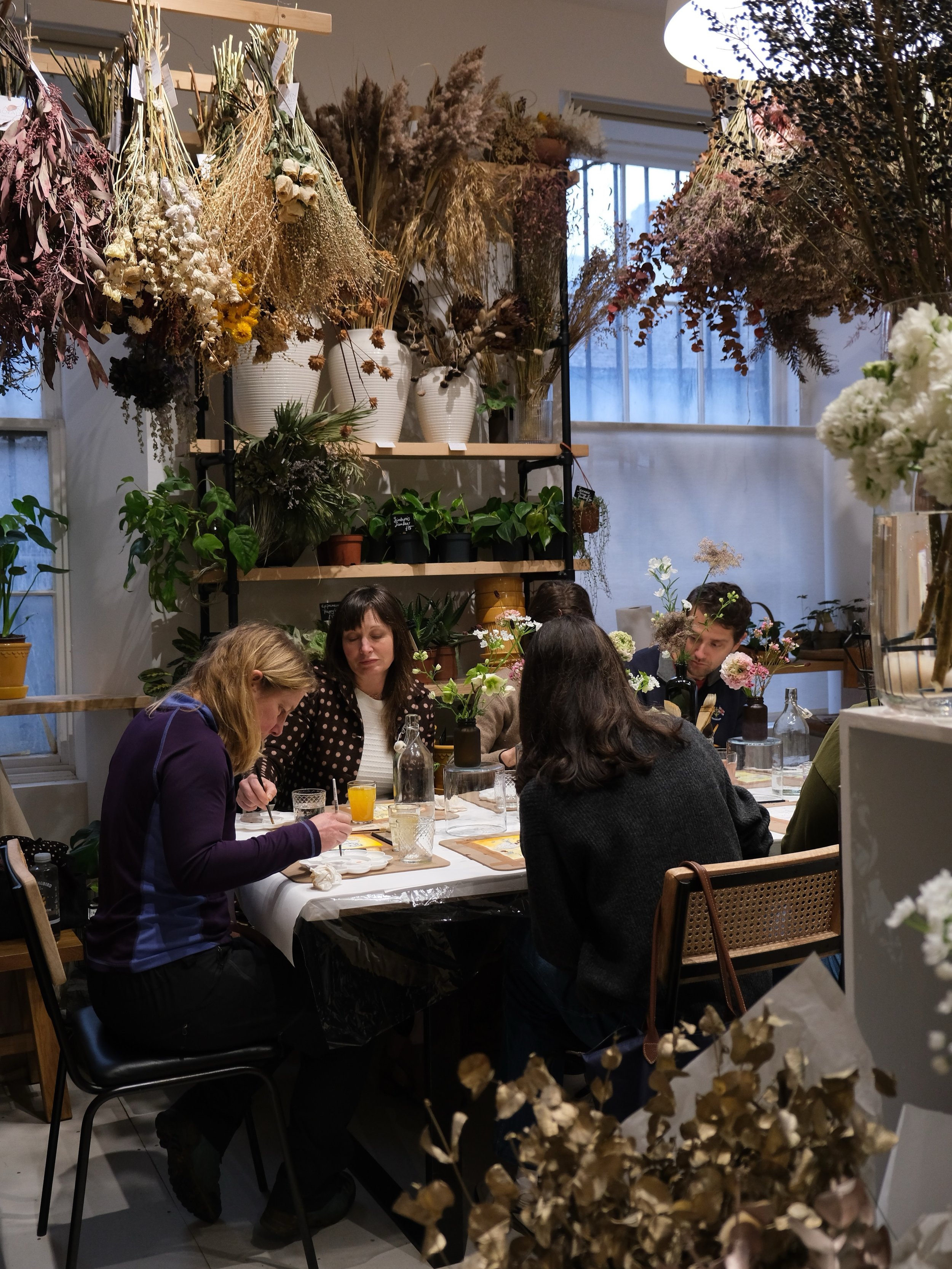 Only 3 tickets left 🌸 

The Joy of Painting Flowers is back at @storcoffee.co on Broughton Street on Friday 14 November, and there are just three spots remaining. 

If you have been thinking about it, this is your gentle nudge. 

This workshop is fo