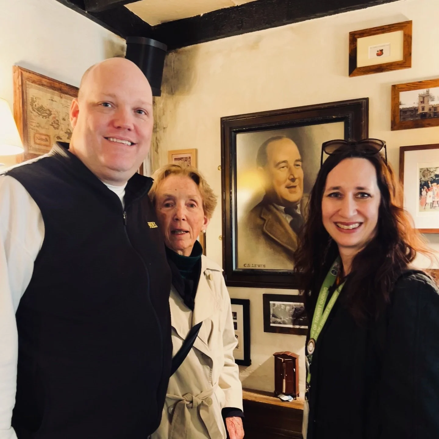 Most of my Inklings tours are heavily focused on Tolkien and Lewis, but yesterday was different. 

I had the honour of guiding the family of one of the lesser-known Inklings: Dr R.E. Havard, aka Humphrey, aka UQ (Useless Quack), aka The Red Admiral (