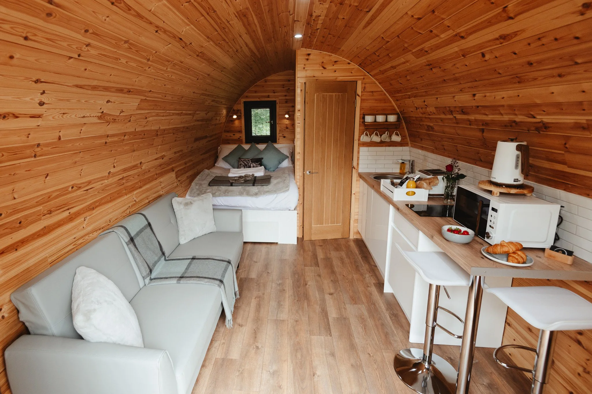 Holmbyre_Glamping_Pods-79.jpg