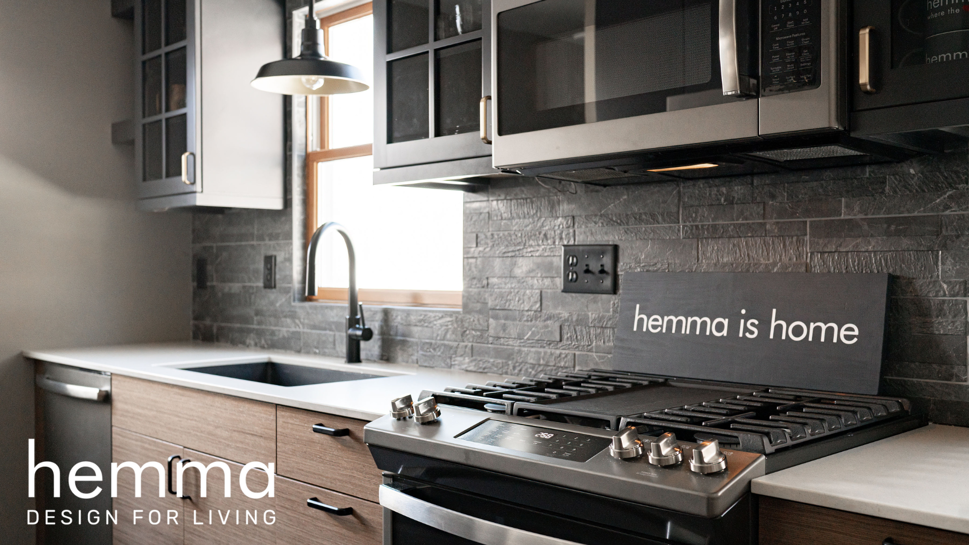 Collaborators: K&W Builders, St. Germain’s Countertops, Cambria