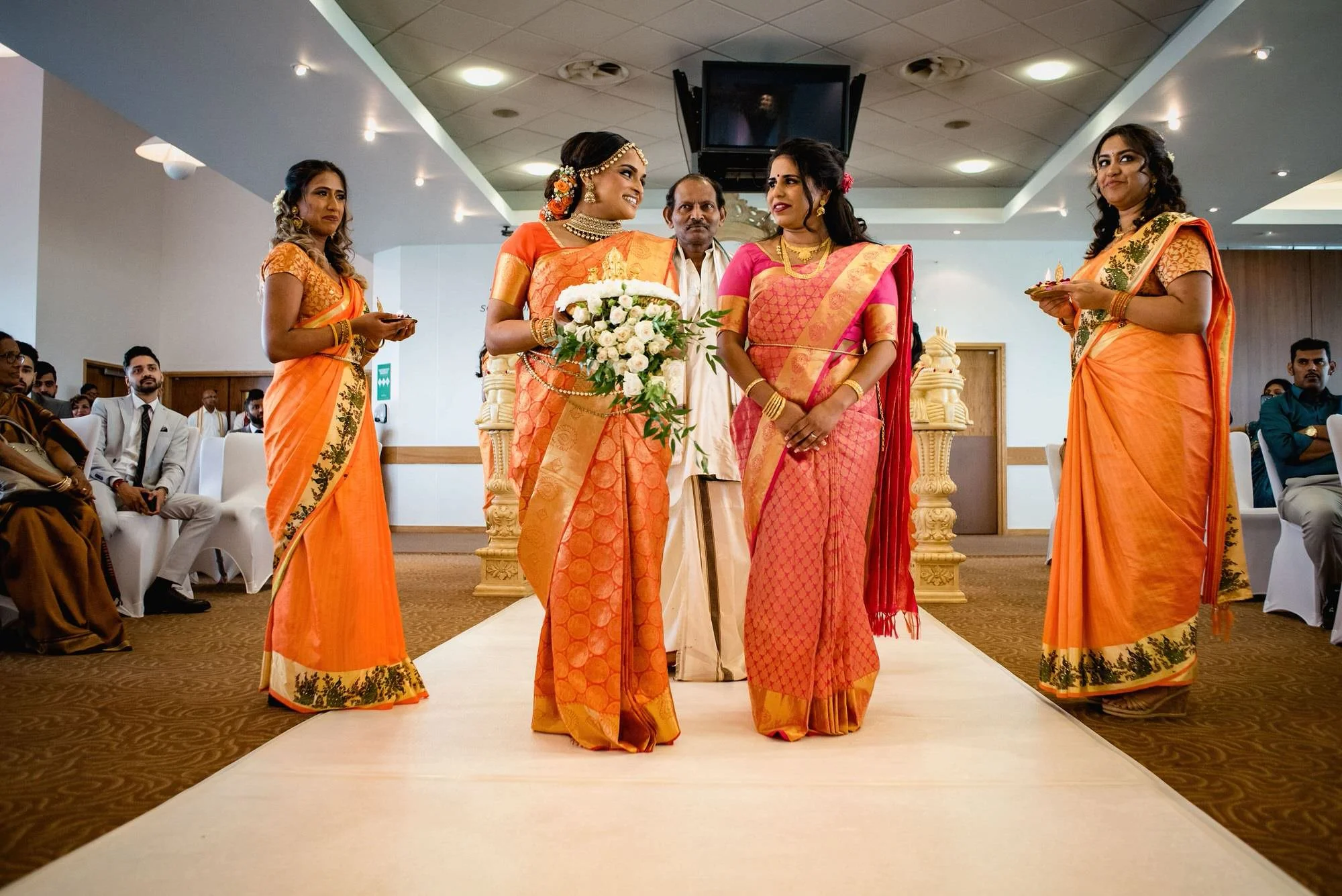 london-tamil-hindu-wedding-photographer240.JPG