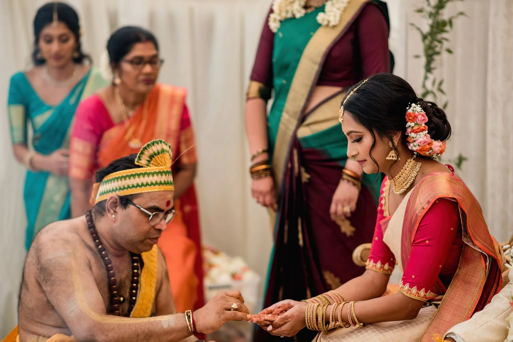 london-tamil-asian-hindu-wedding-photographer304.JPG