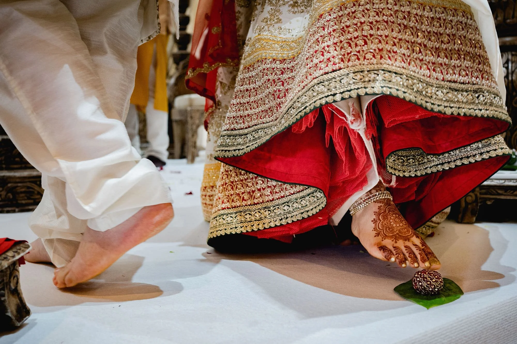 surrey-tamil-asian-hindu-wedding-photographer347.JPG