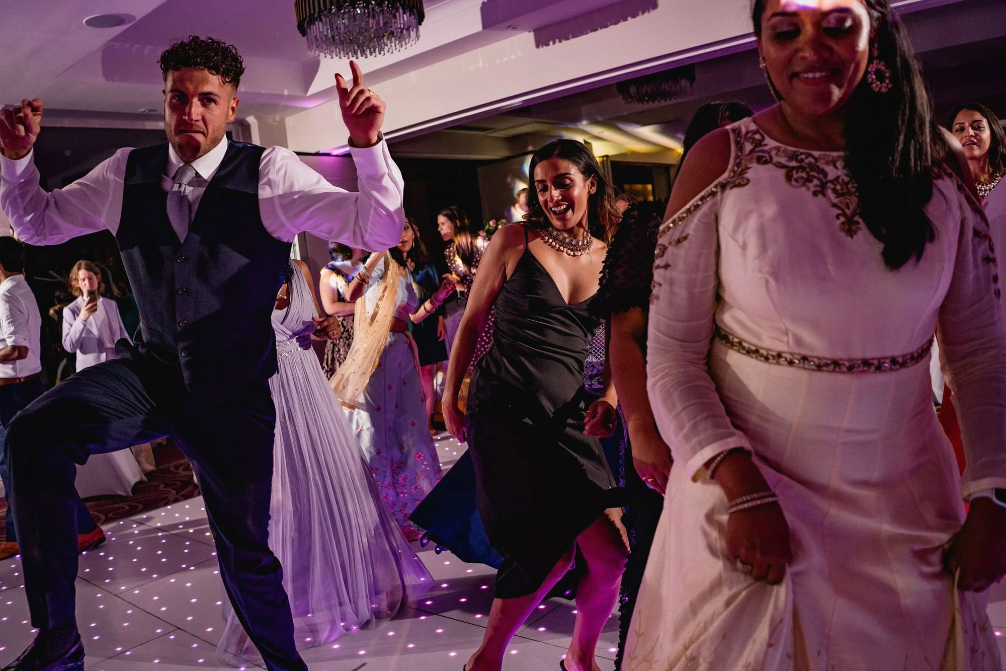 surrey-tamil-asian-hindu-wedding-photographer375.JPG
