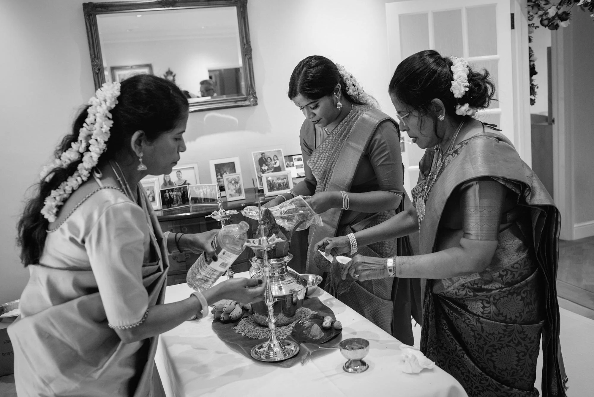 London-tamil-asian-hindu-wedding-photographer387.JPG