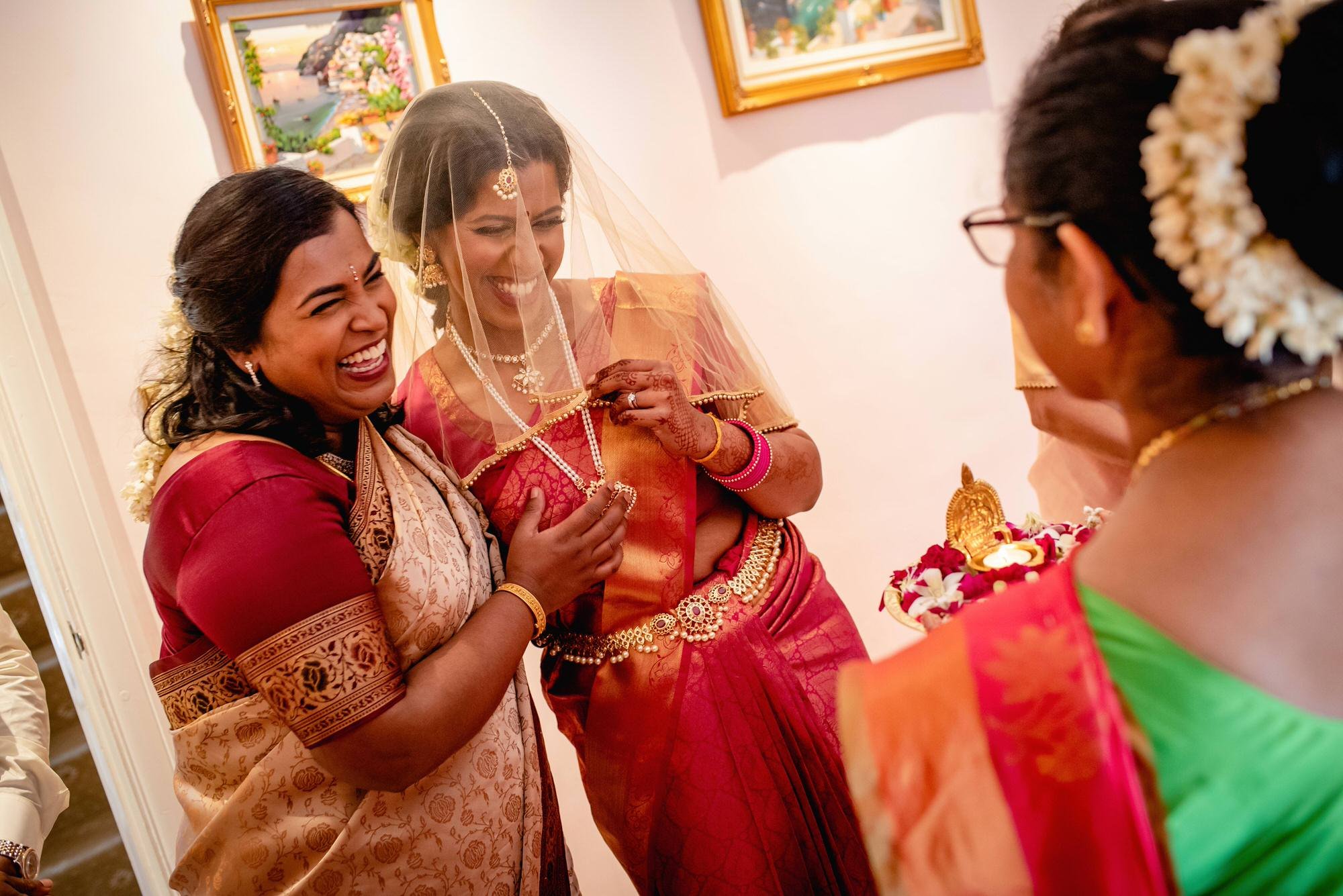 London-tamil-asian-hindu-wedding-photographer404.JPG