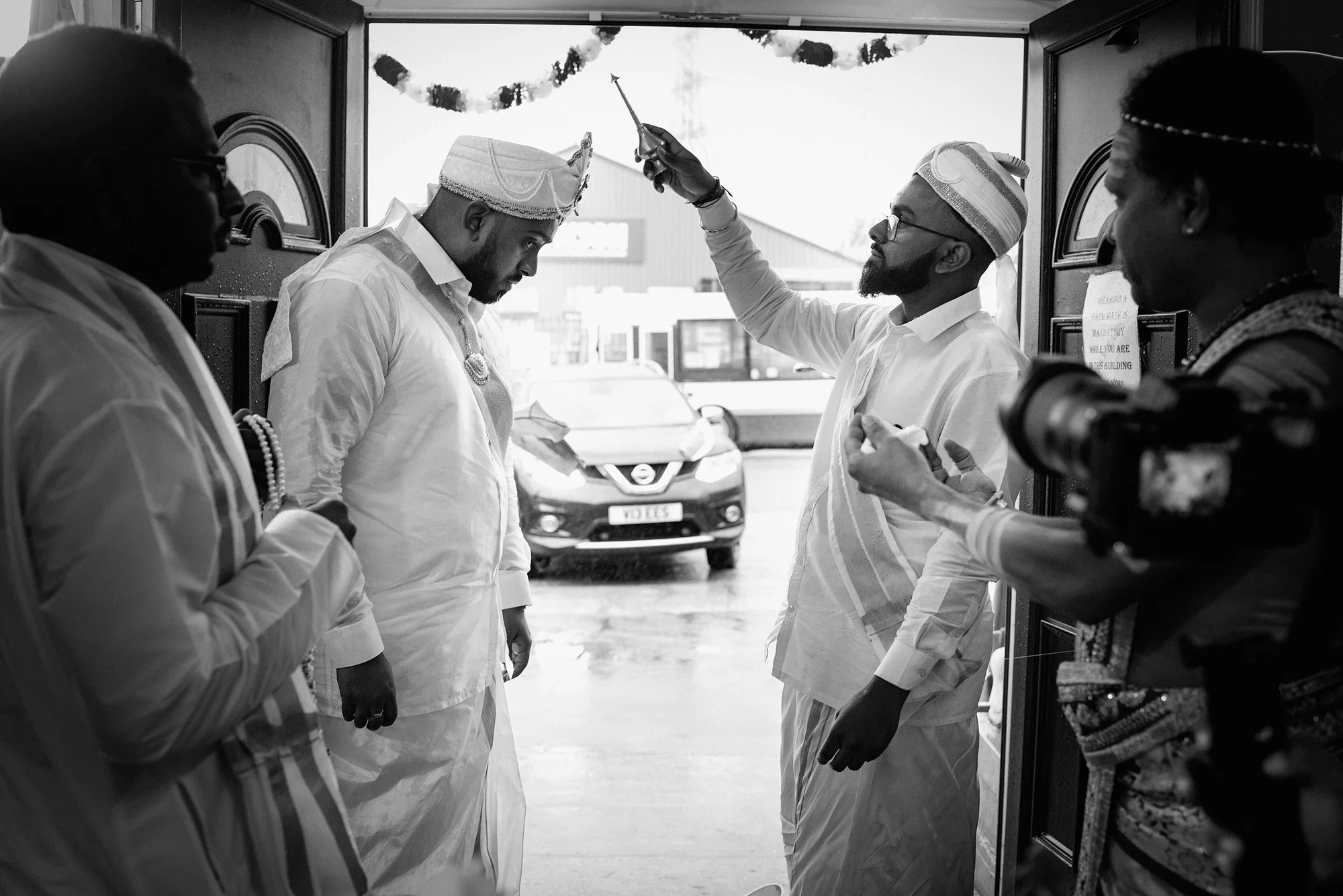 tamil-hindu-wedding-photographer-surrey21.JPG