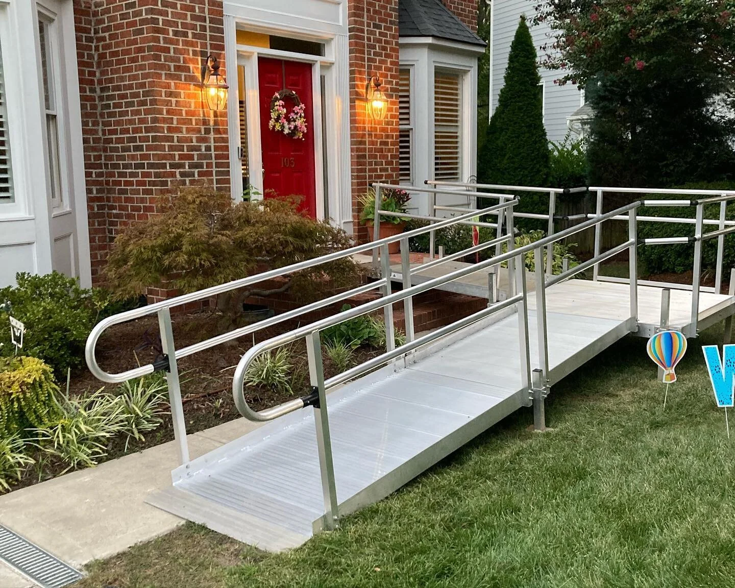 Let&rsquo;s discuss disability access&hellip;

As we age, sustain an injury, or certain diseases progress, it&rsquo;s important to adapt the home to ensure you have safe access. 

When faced with this reality, homeowners have several temporary and pe