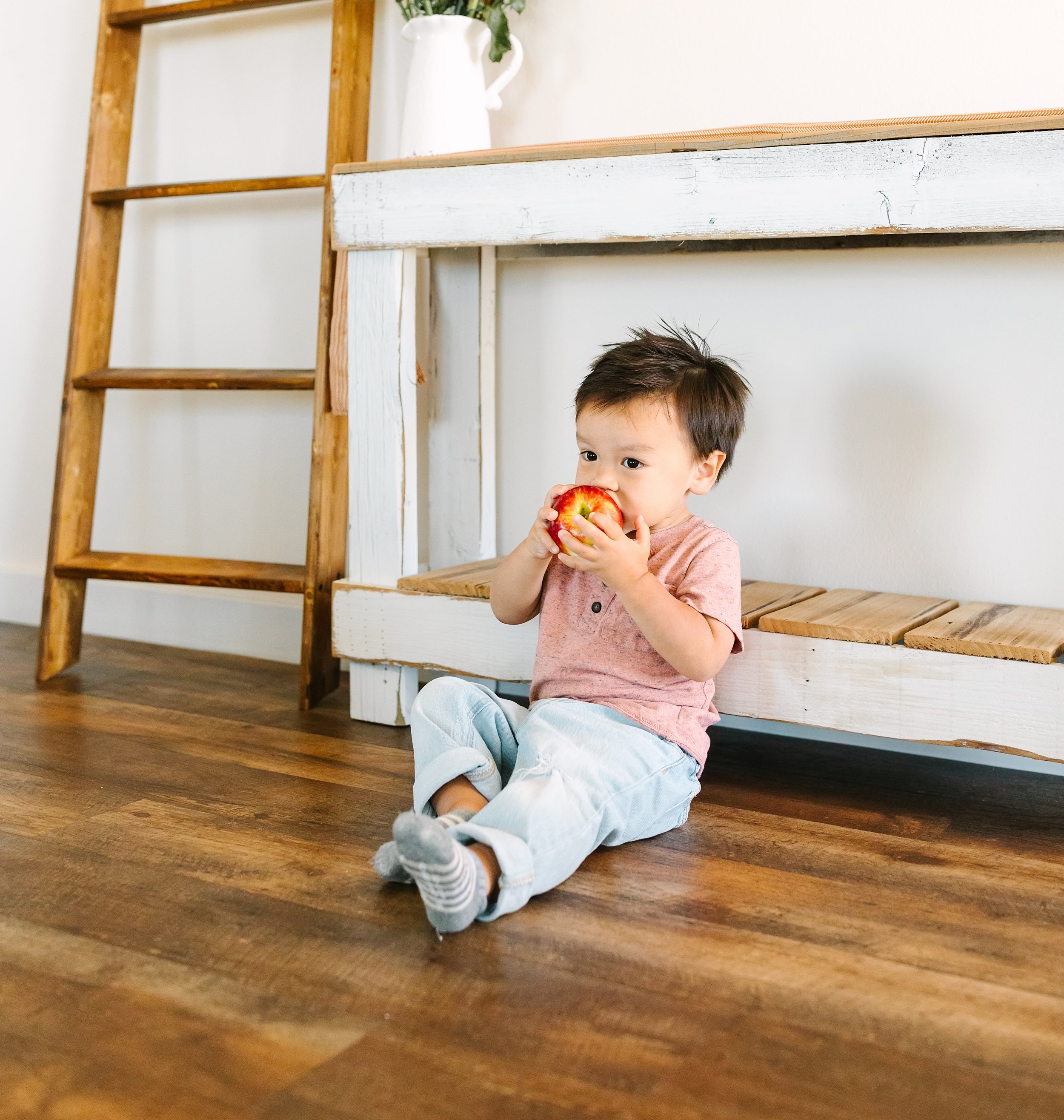 BryndlePhoto_APPLE-1.jpg